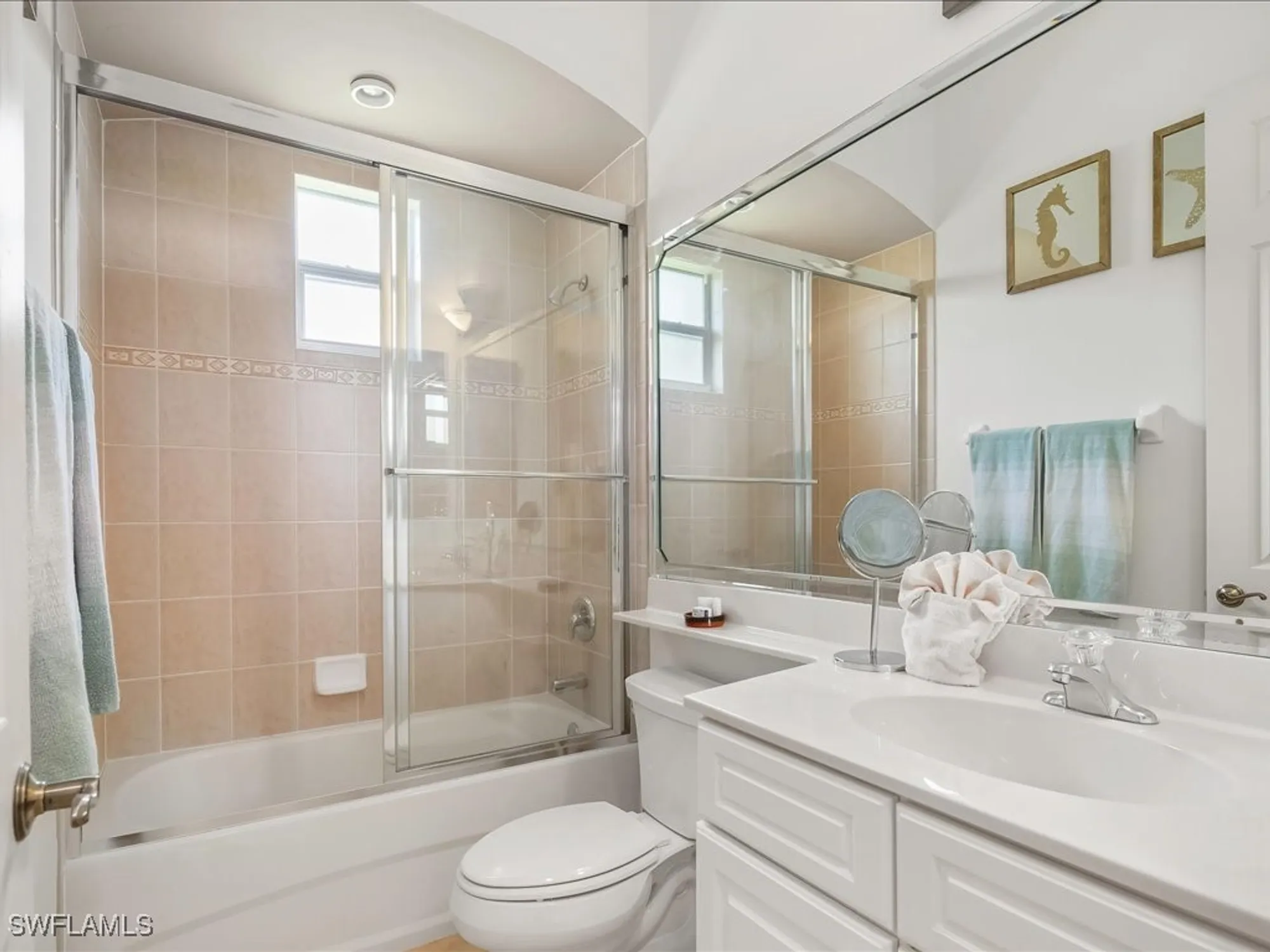 Property Slideshow image 29 of 46 | 6901 bent grass dr, Naples, FL, 34113