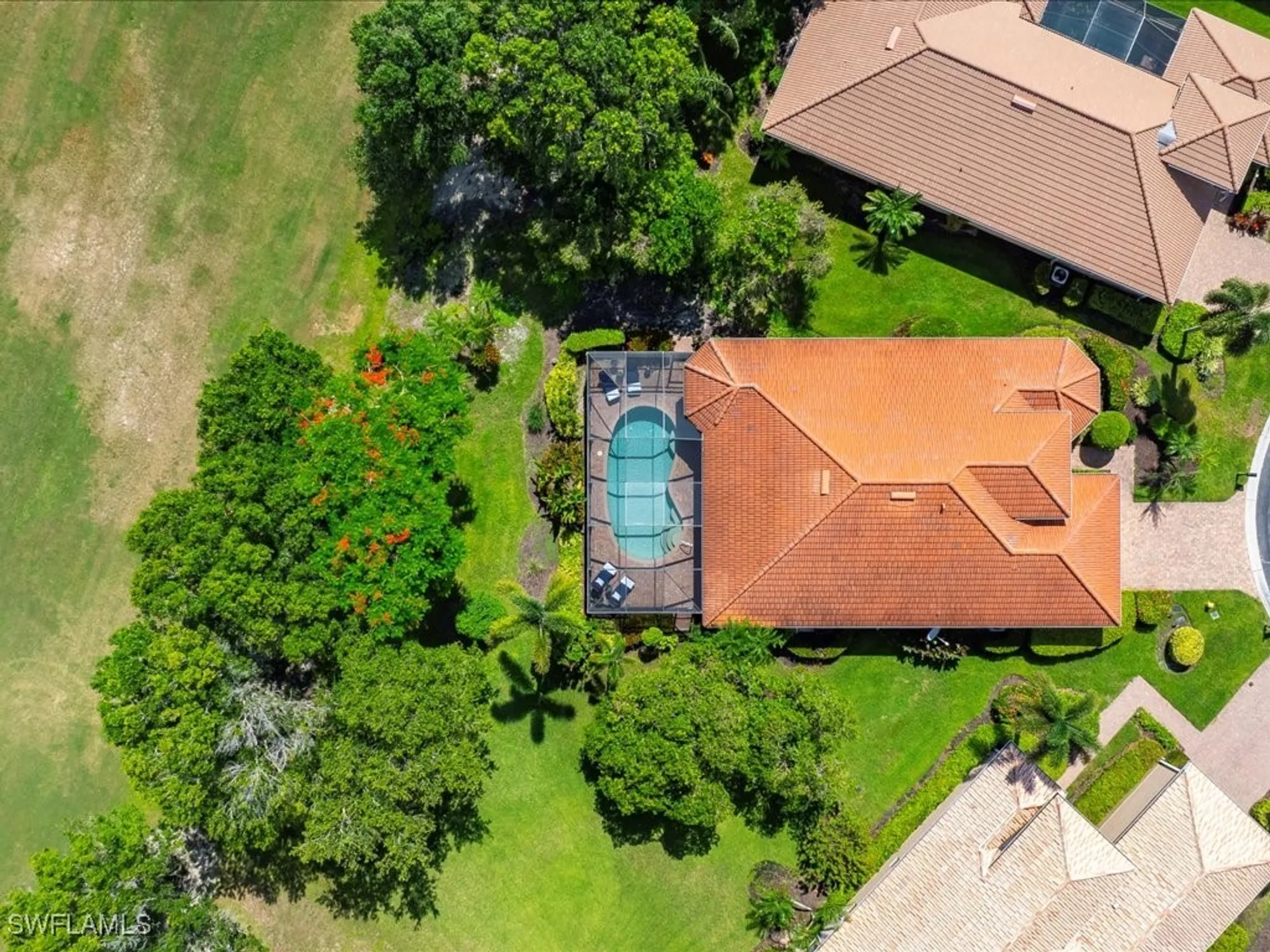 Property Slideshow image 33 of 46 | 6901 bent grass dr, Naples, FL, 34113