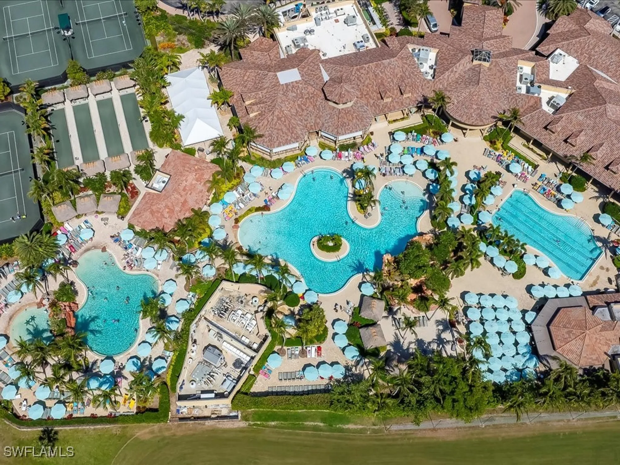 Property Slideshow image 42 of 46 | 6901 bent grass dr, Naples, FL, 34113