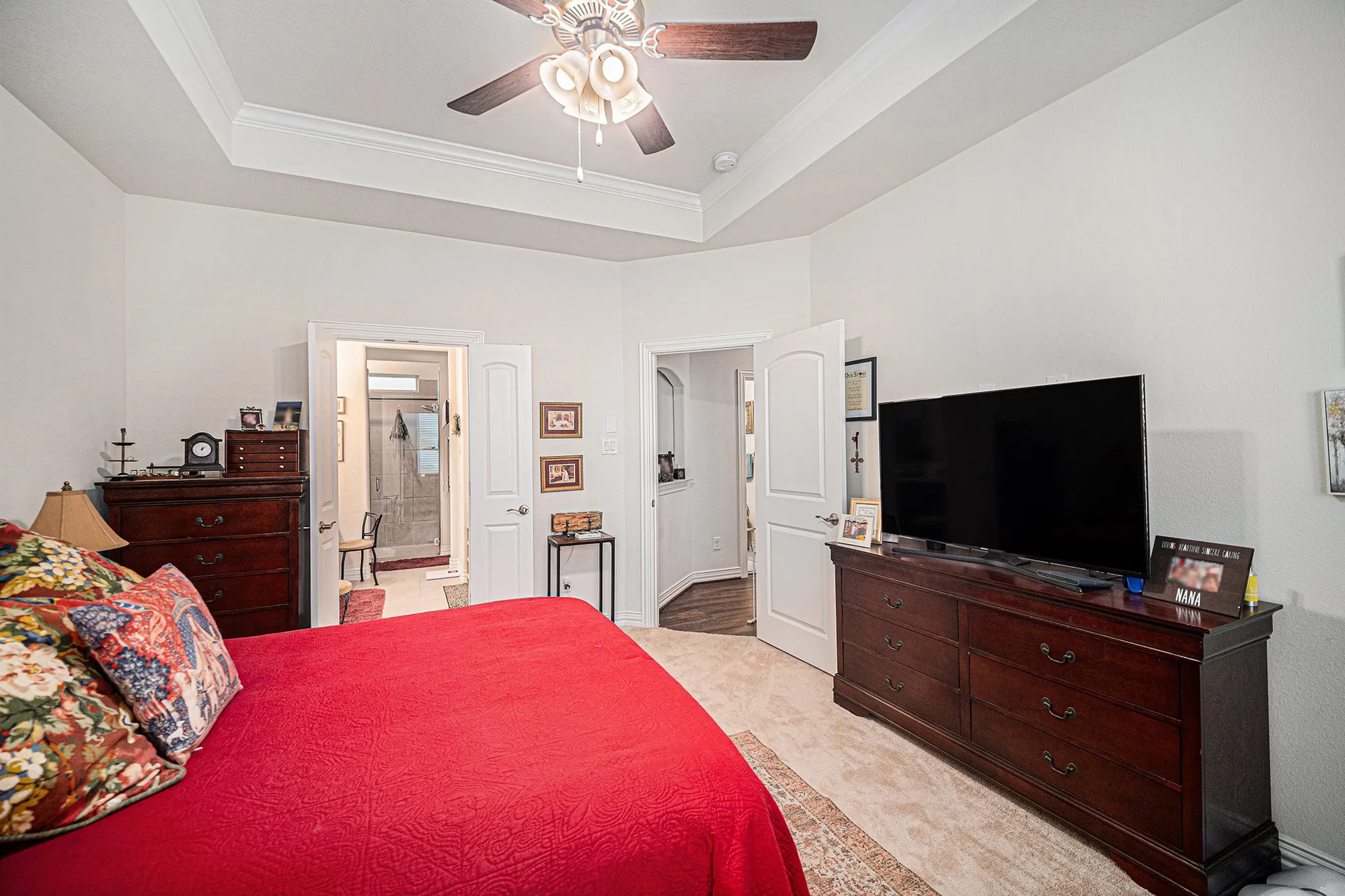 Property Slideshow image 19 of 31 | 6124 carmona trl, Fort Worth, TX, 76123