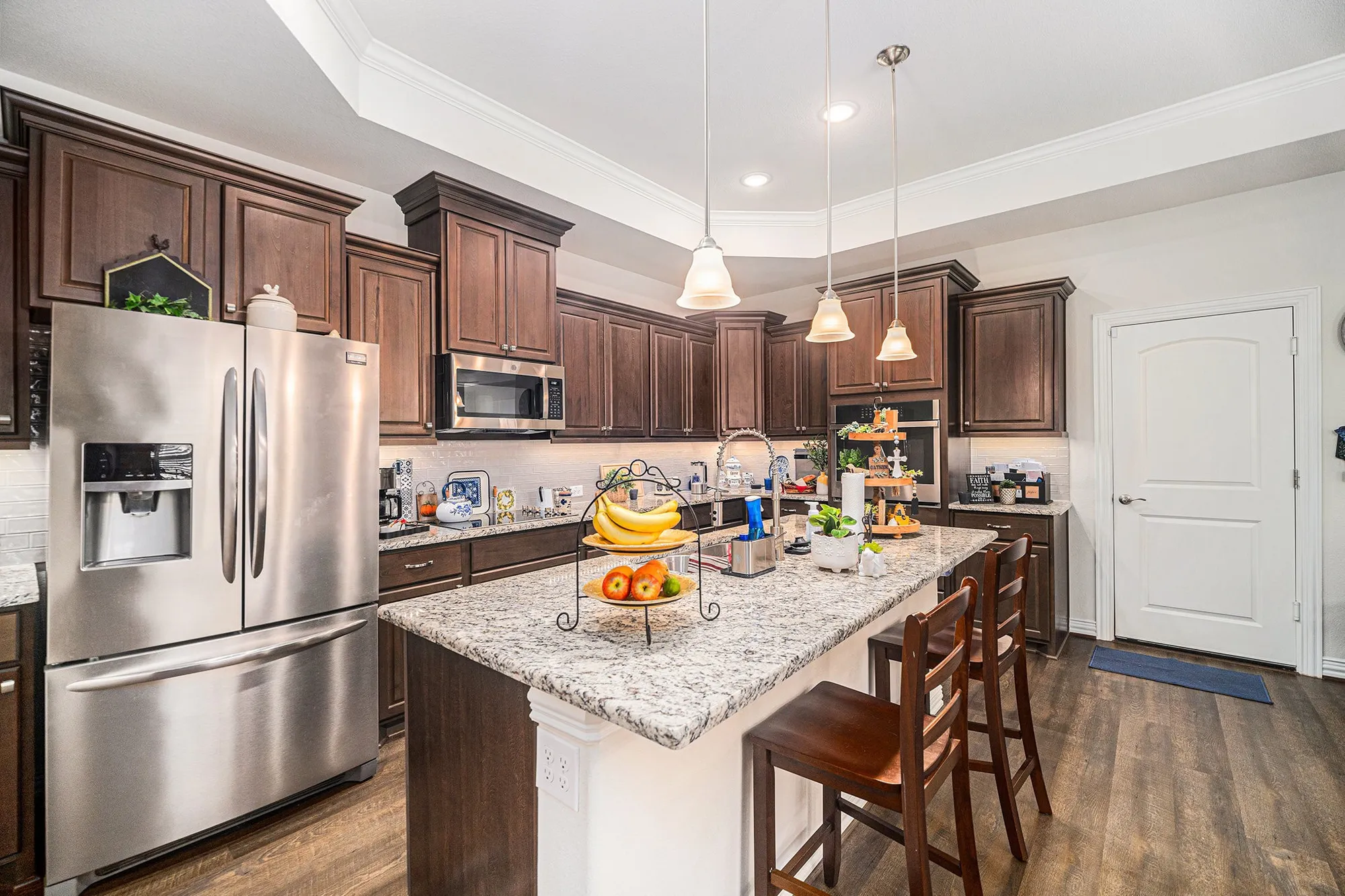 Property Slideshow image 13 of 31 | 6124 carmona trl, Fort Worth, TX, 76123