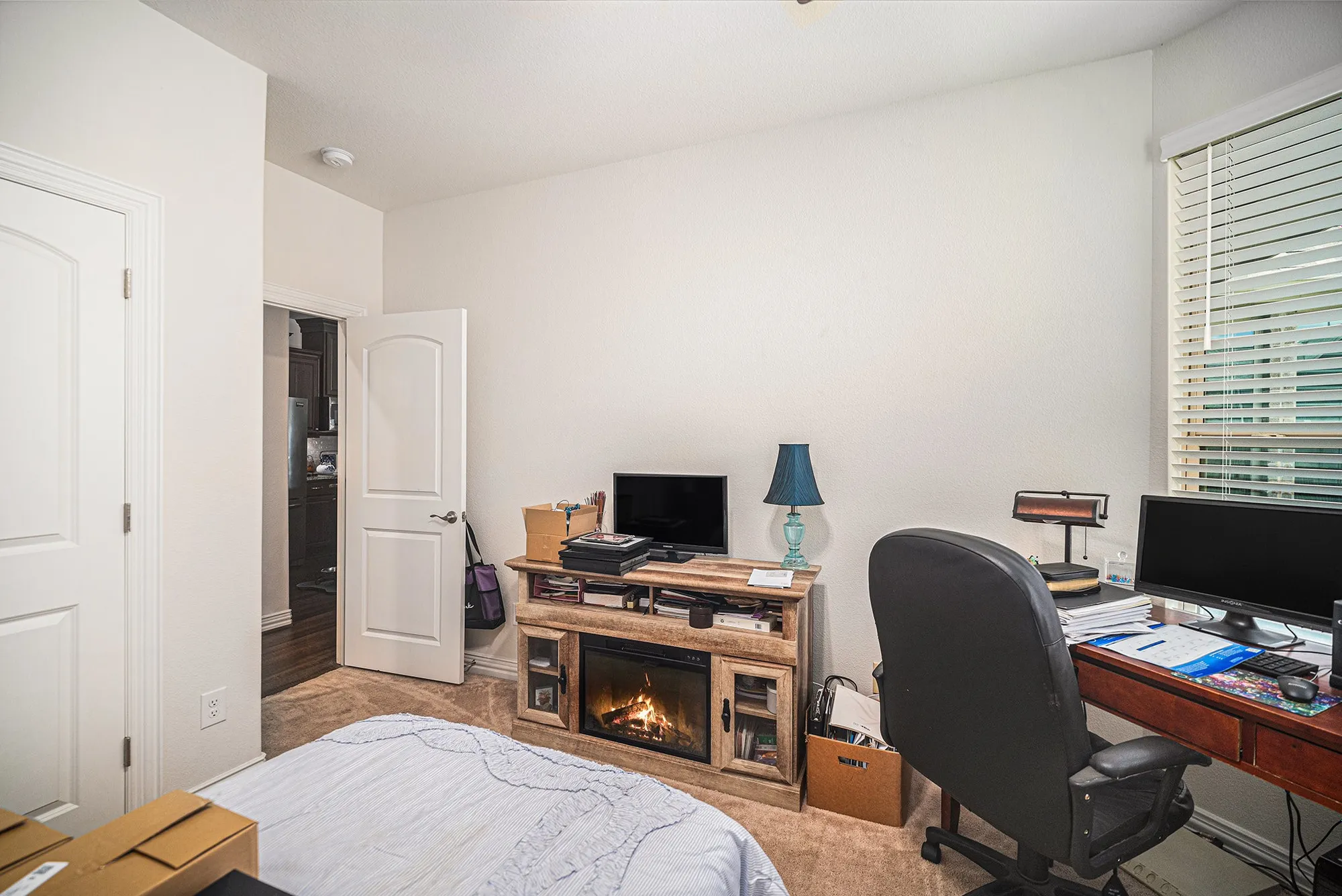 Property Slideshow image 24 of 31 | 6124 carmona trl, Fort Worth, TX, 76123