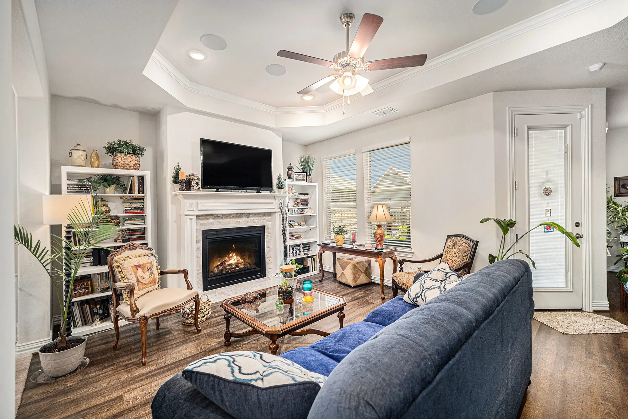 Property Slideshow image 9 of 31 | 6124 carmona trl, Fort Worth, TX, 76123