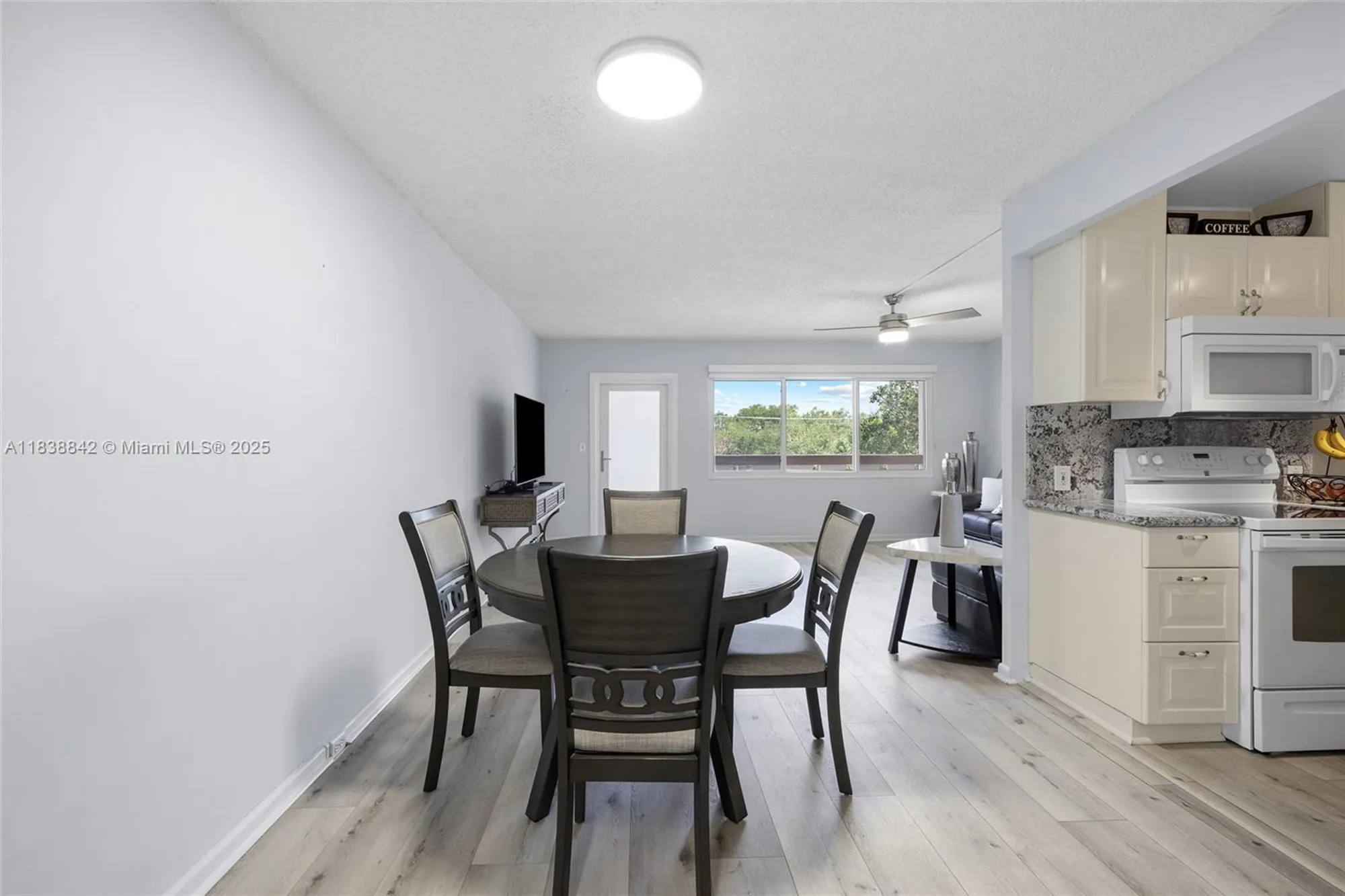Property Slideshow image 13 of 44 | 3067 newport q, Deerfield Beach, FL, 33442
