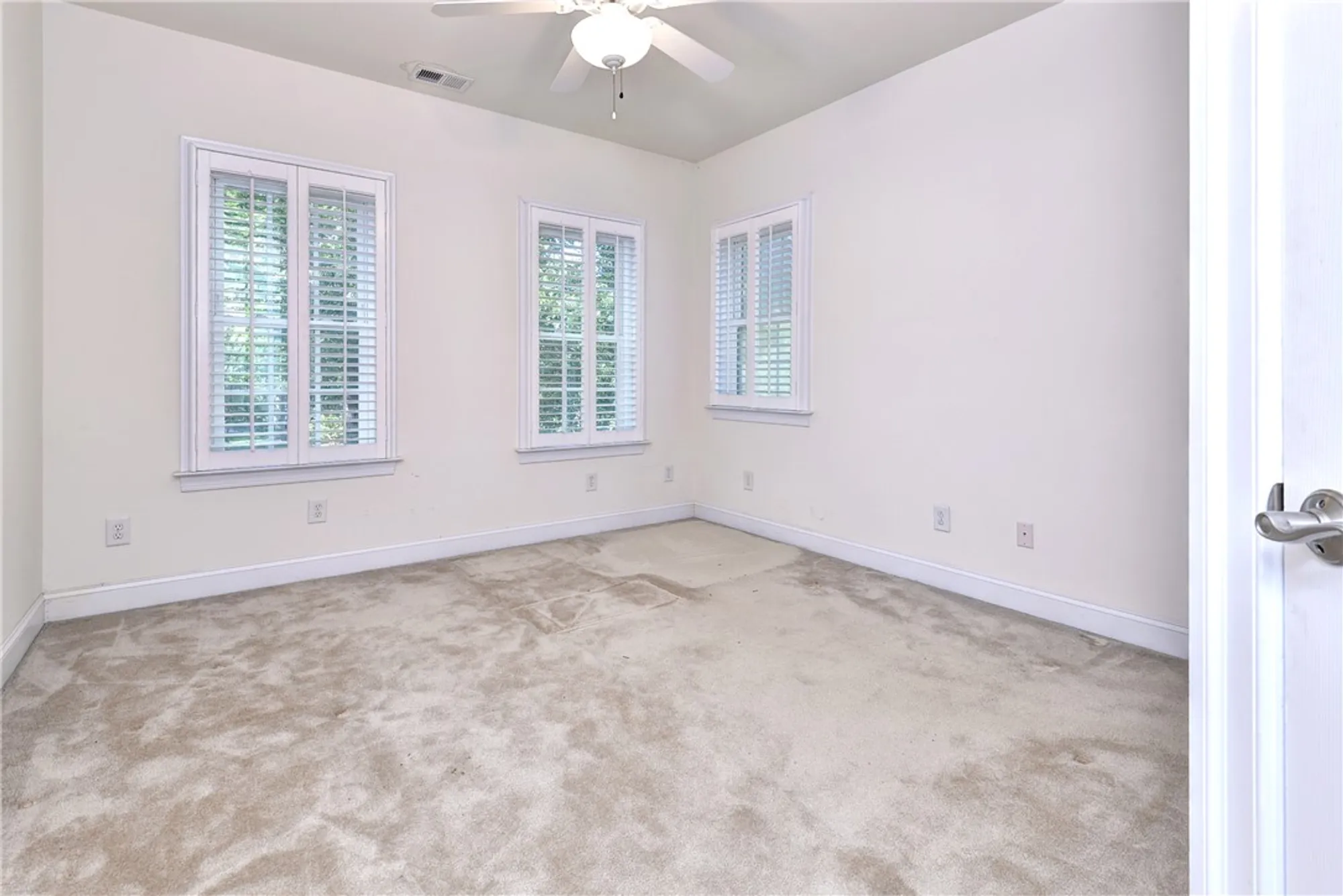 Property Slideshow image 25 of 43 | 305 par dr, Williamsburg, VA, 23188