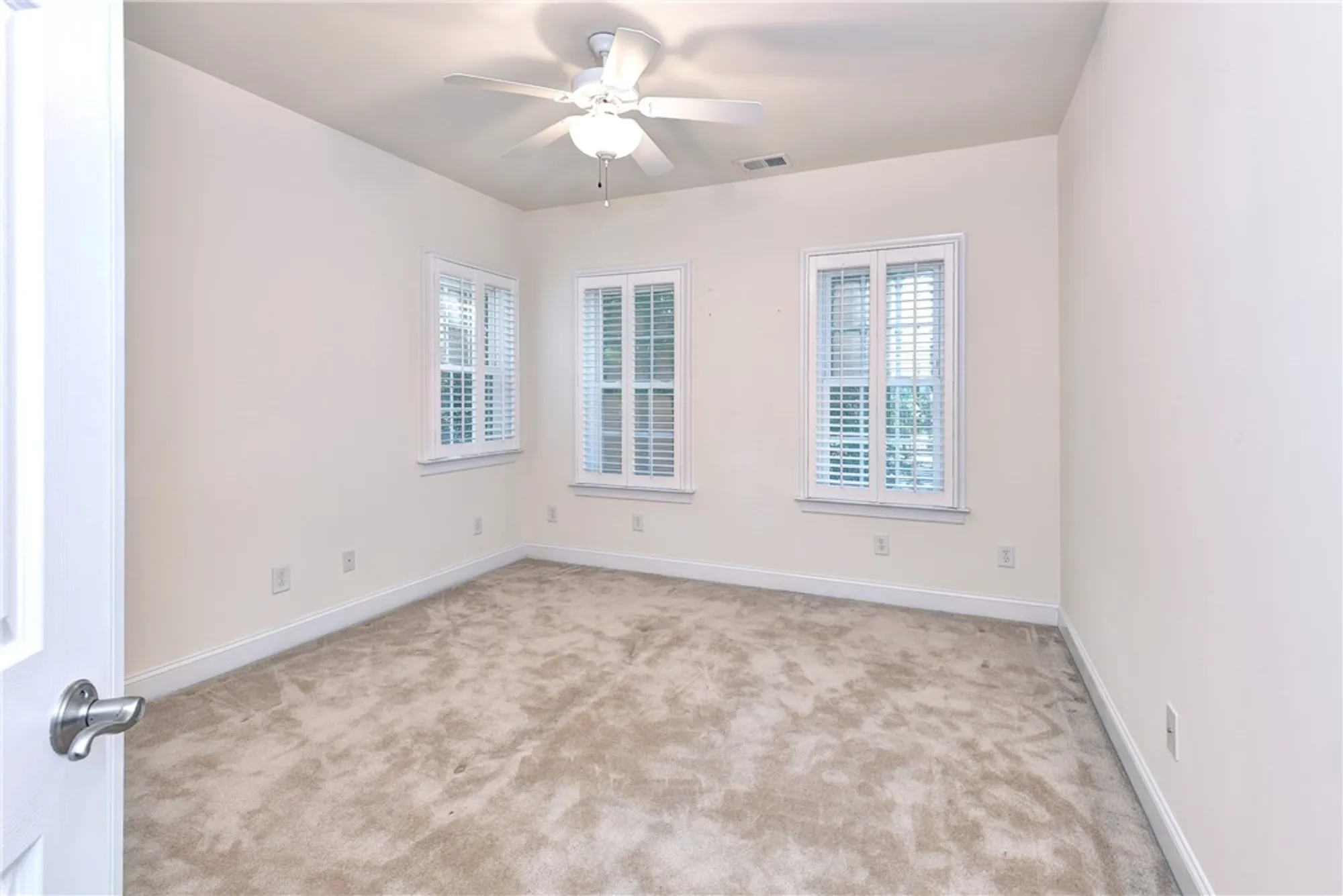 Property Slideshow image 27 of 43 | 305 par dr, Williamsburg, VA, 23188