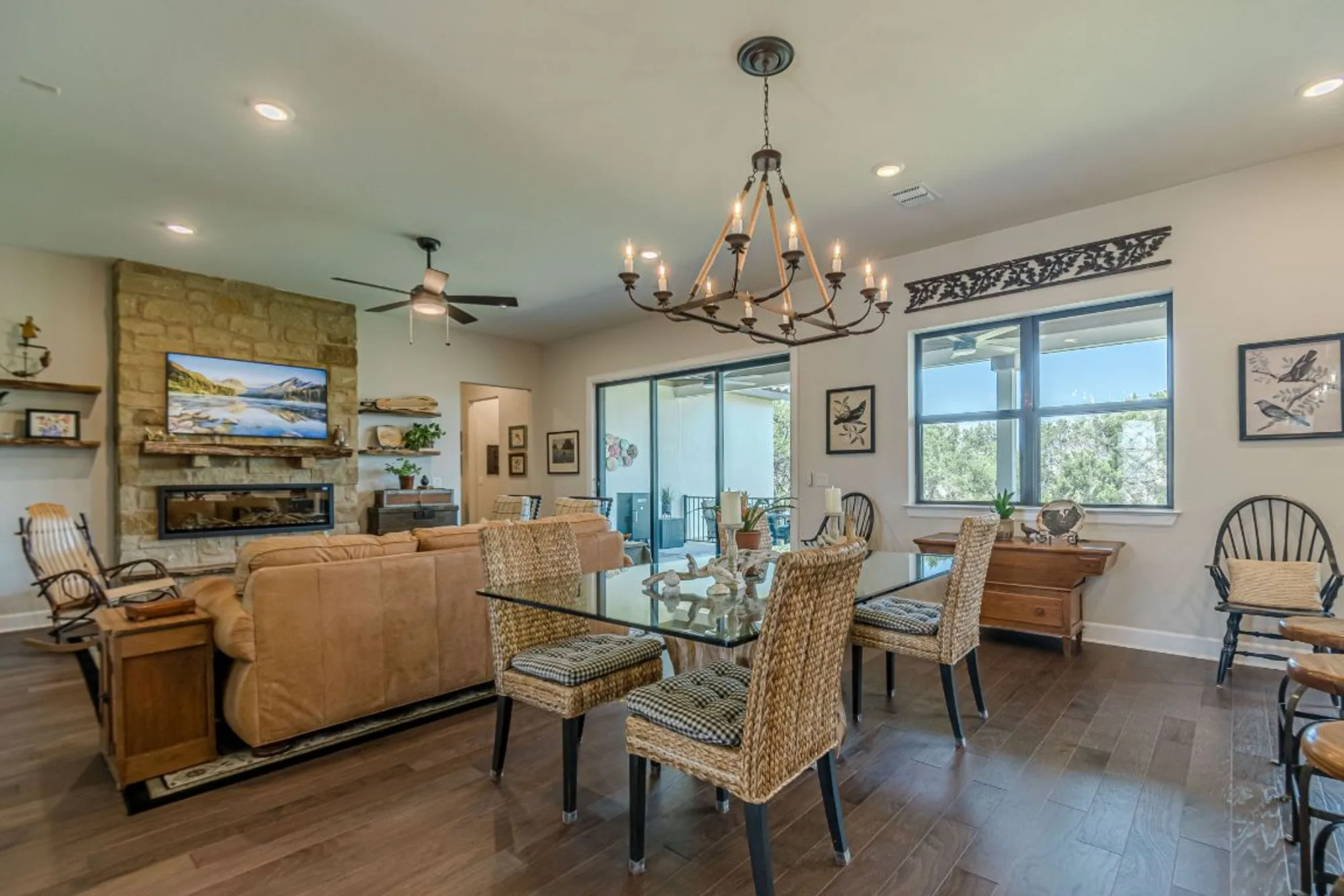 Property Slideshow image 10 of 39 | 302 sprinting peak dr, San Marcos, TX, 78666