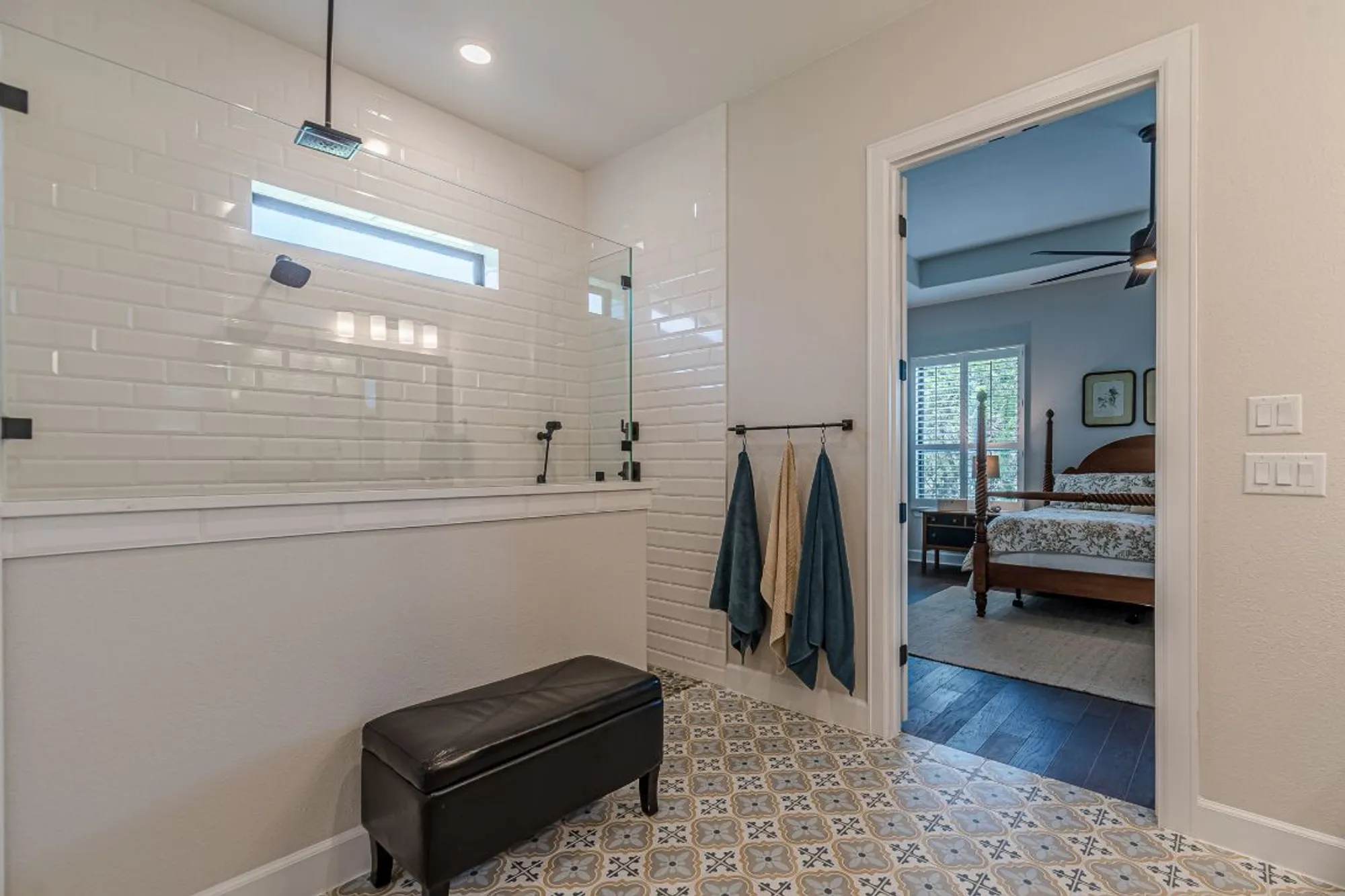 Property Slideshow image 28 of 39 | 302 sprinting peak dr, San Marcos, TX, 78666