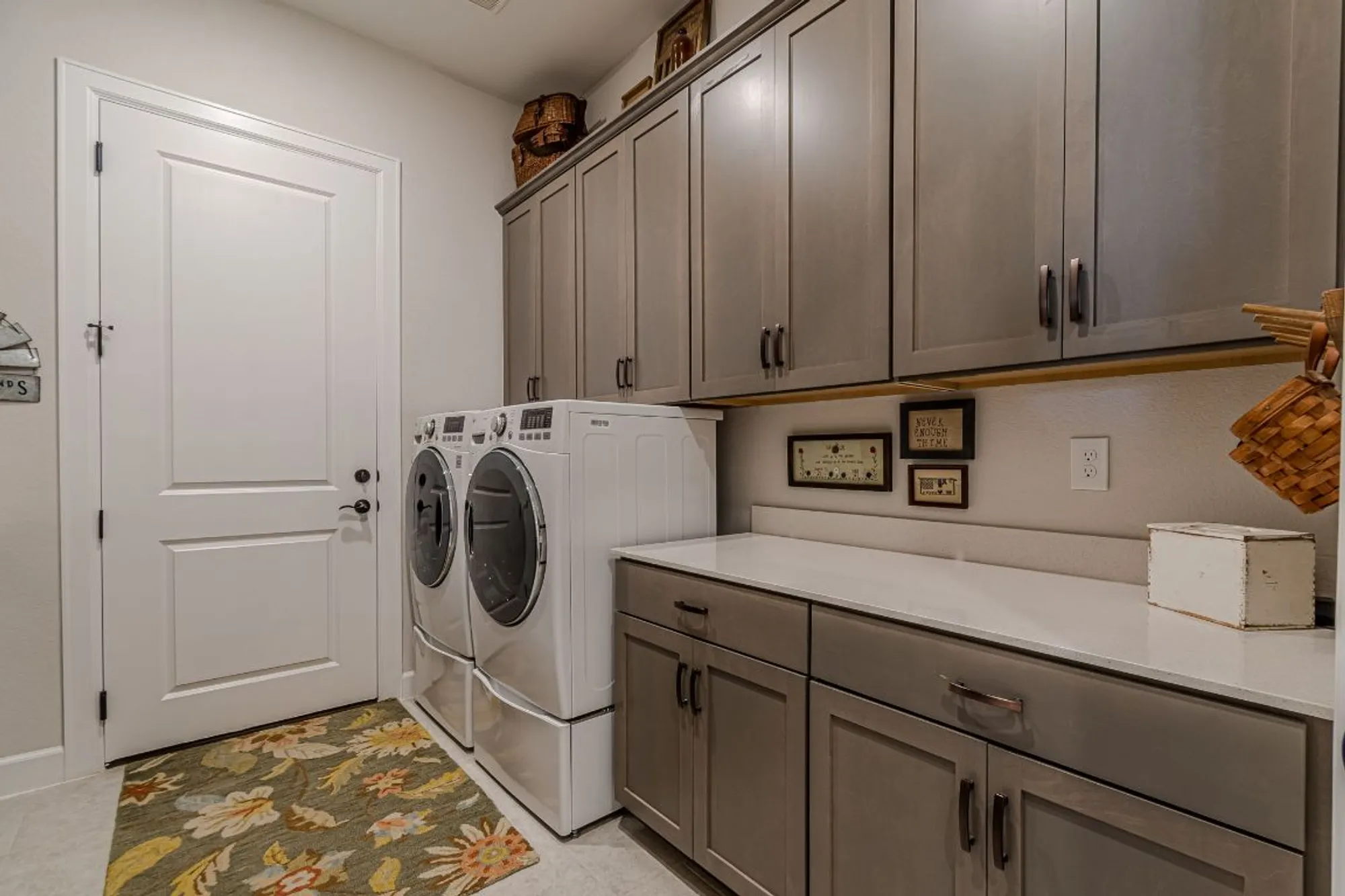 Property Slideshow image 31 of 39 | 302 sprinting peak dr, San Marcos, TX, 78666