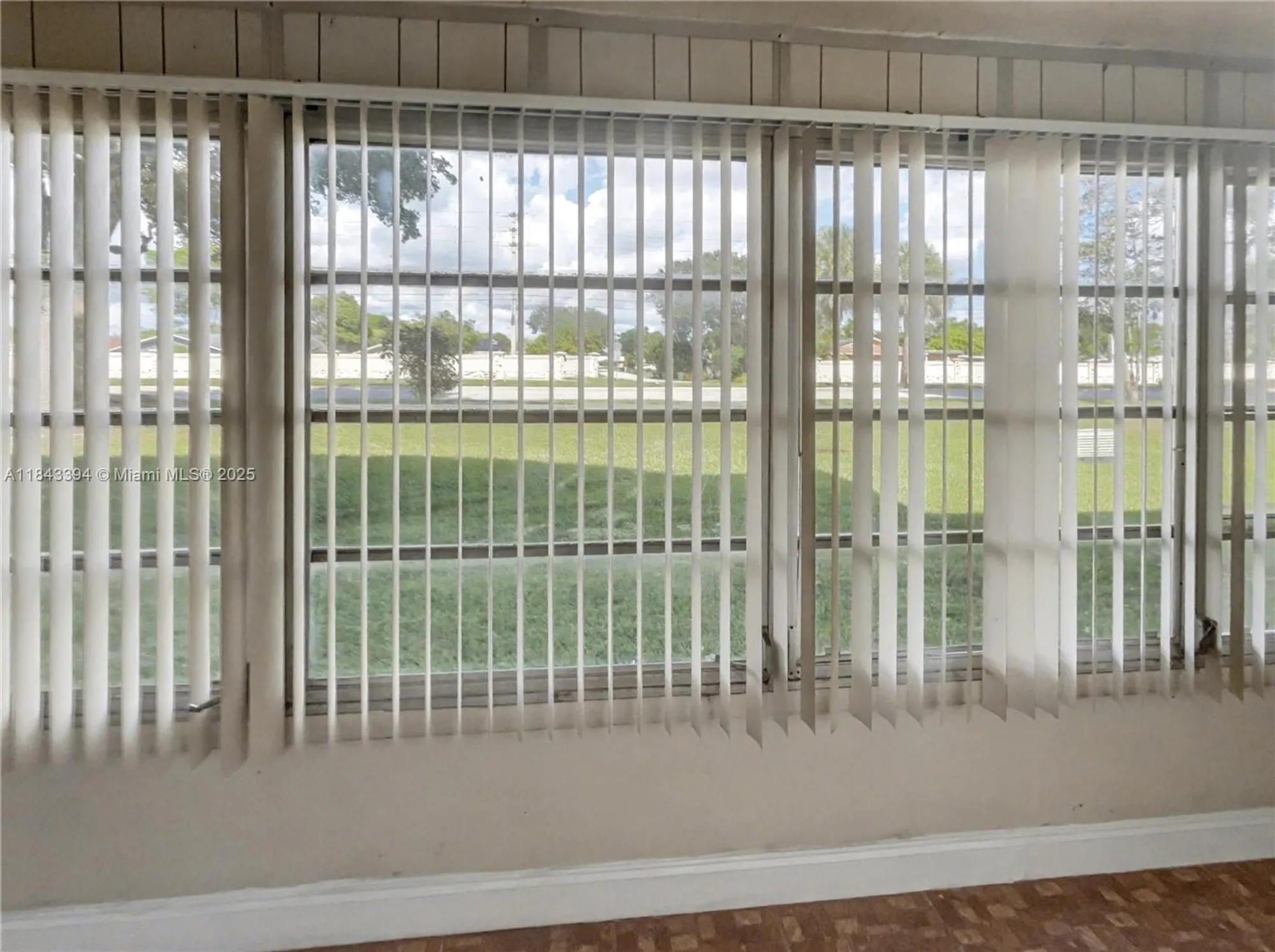 Property Slideshow image 12 of 21 | 9301 lime bay blvd apt 105, Tamarac, FL, 33321