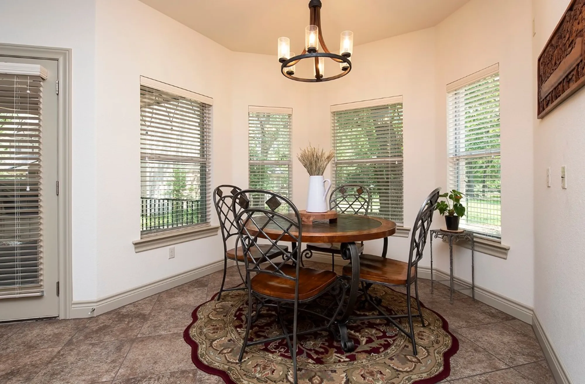 Property Slideshow image 15 of 32 | 213 acker rd, Georgetown, TX, 78633