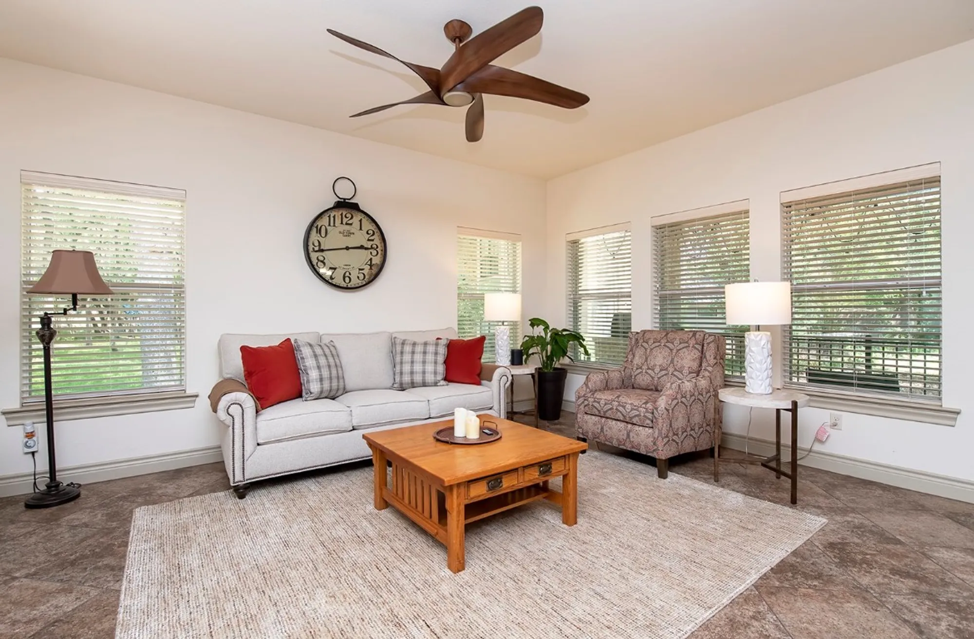 Property Slideshow image 7 of 32 | 213 acker rd, Georgetown, TX, 78633