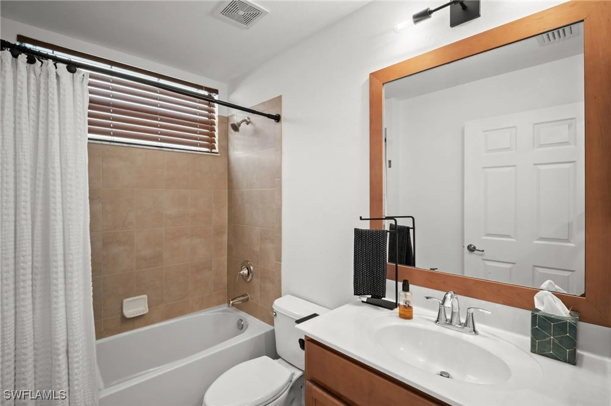 Property Slideshow image 29 of 50 | 10068 siesta bay dr 9716, Naples, FL, 34120