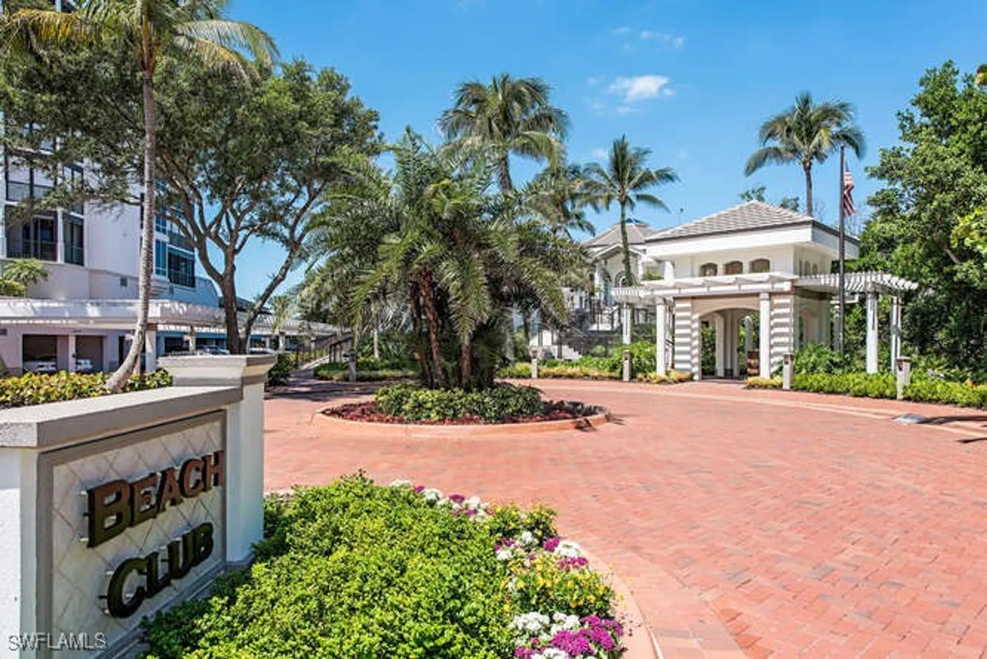 Property Slideshow image 17 of 26 | 8990 bay colony dr 302, Naples, FL, 34108