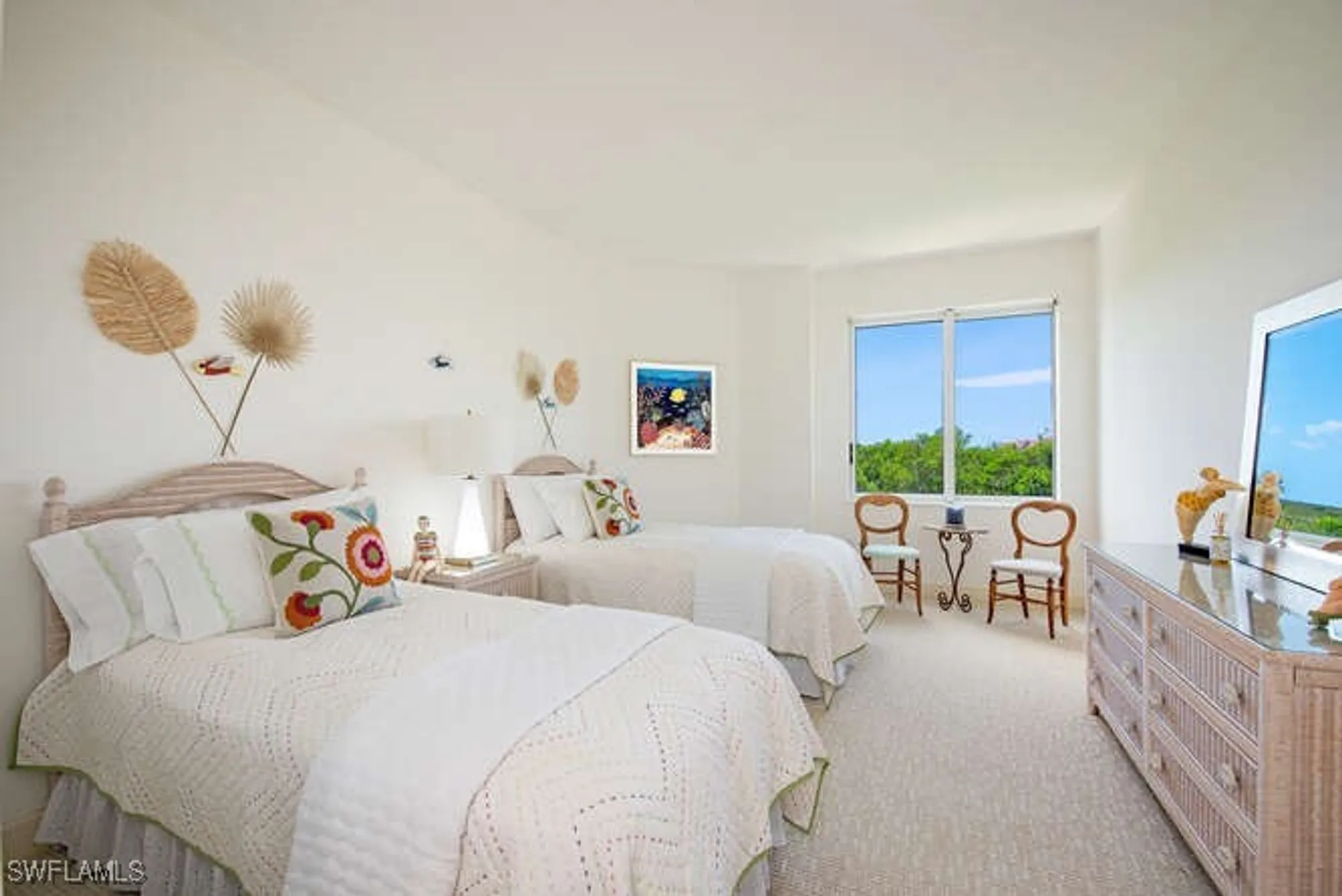 Property Slideshow image 10 of 26 | 8990 bay colony dr 302, Naples, FL, 34108