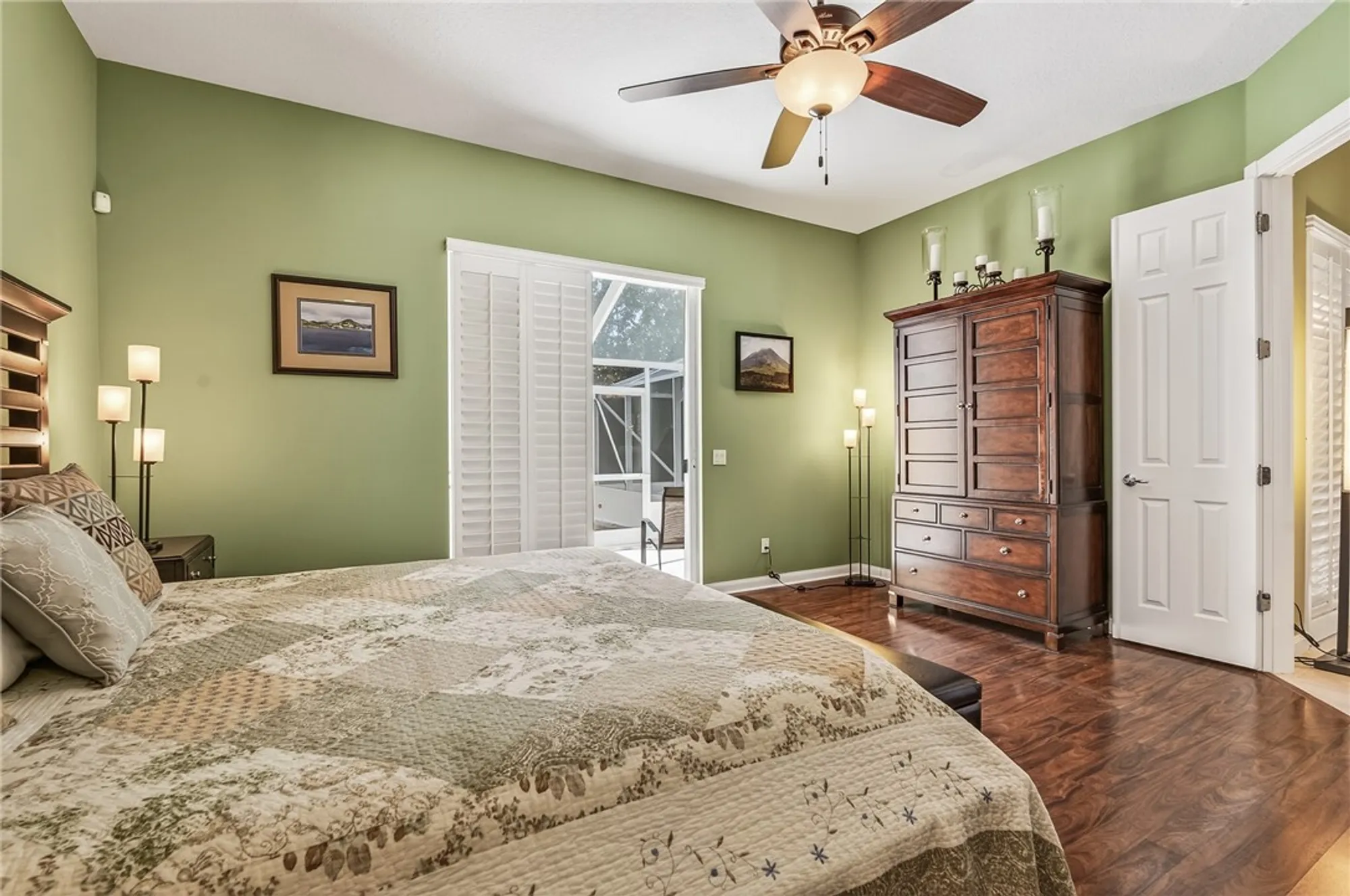 Property Slideshow image 23 of 36 | 5461 barbados sq, Vero Beach, FL, 32967
