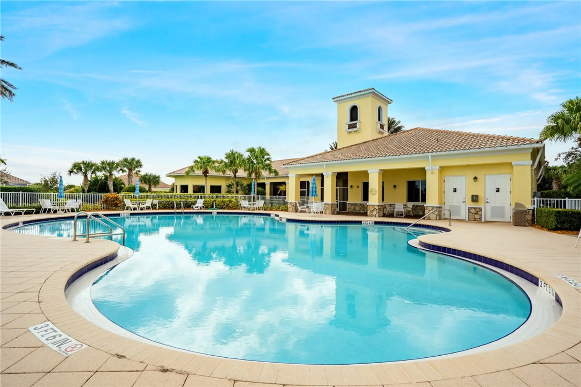 Property Slideshow image 33 of 36 | 5461 barbados sq, Vero Beach, FL, 32967
