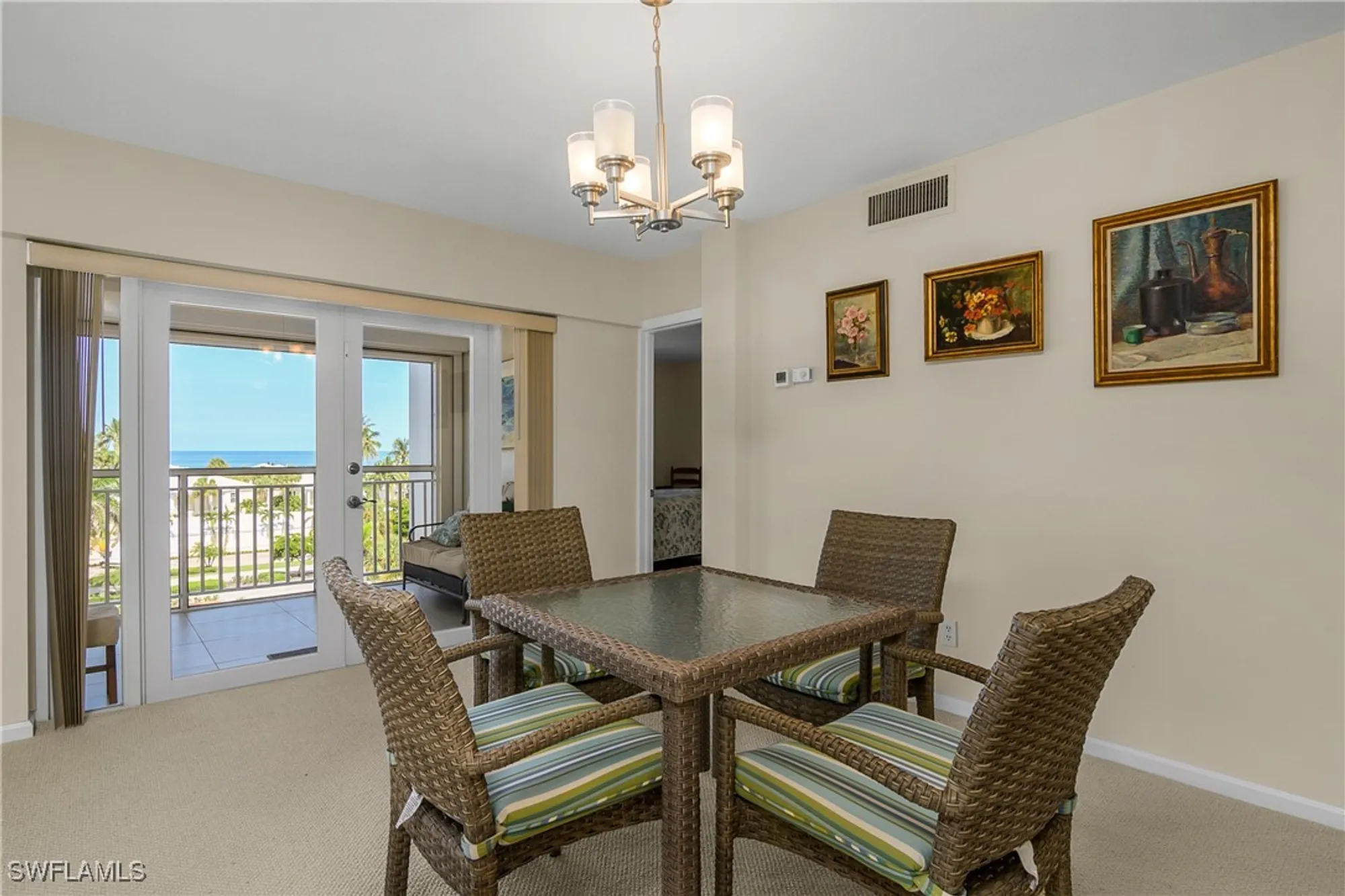 Property Slideshow image 16 of 41 | 2600 gulf shore blvd 52, Naples, FL, 34103