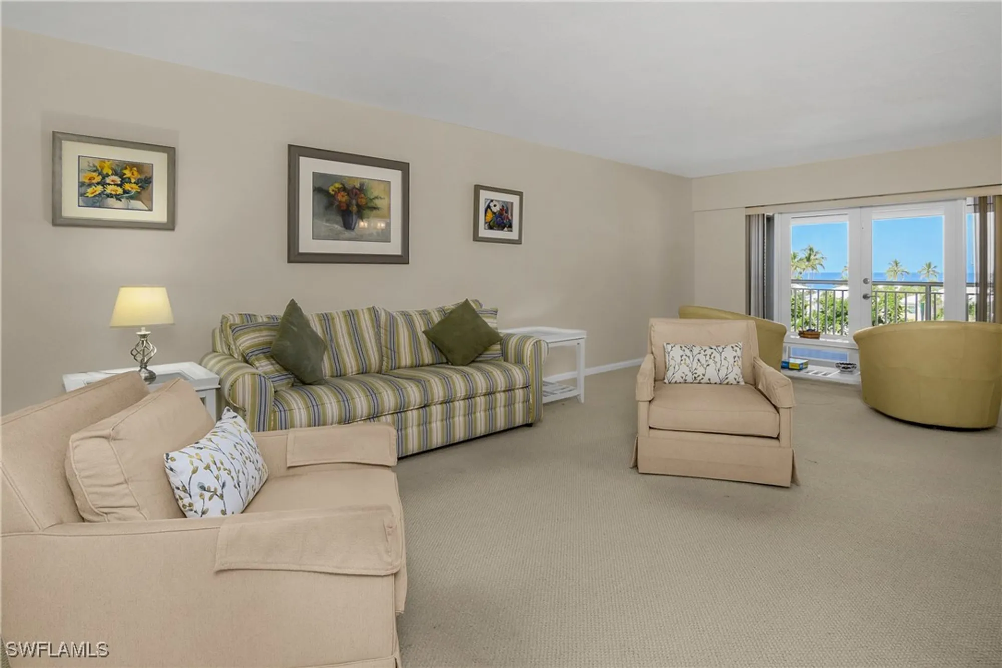 Property Slideshow image 24 of 41 | 2600 gulf shore blvd 52, Naples, FL, 34103