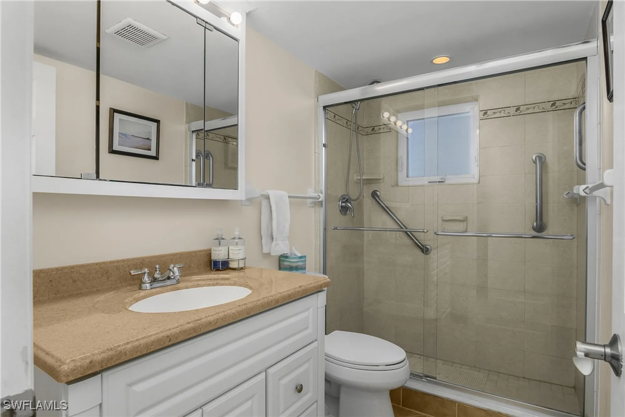 Property Slideshow image 26 of 41 | 2600 gulf shore blvd 52, Naples, FL, 34103