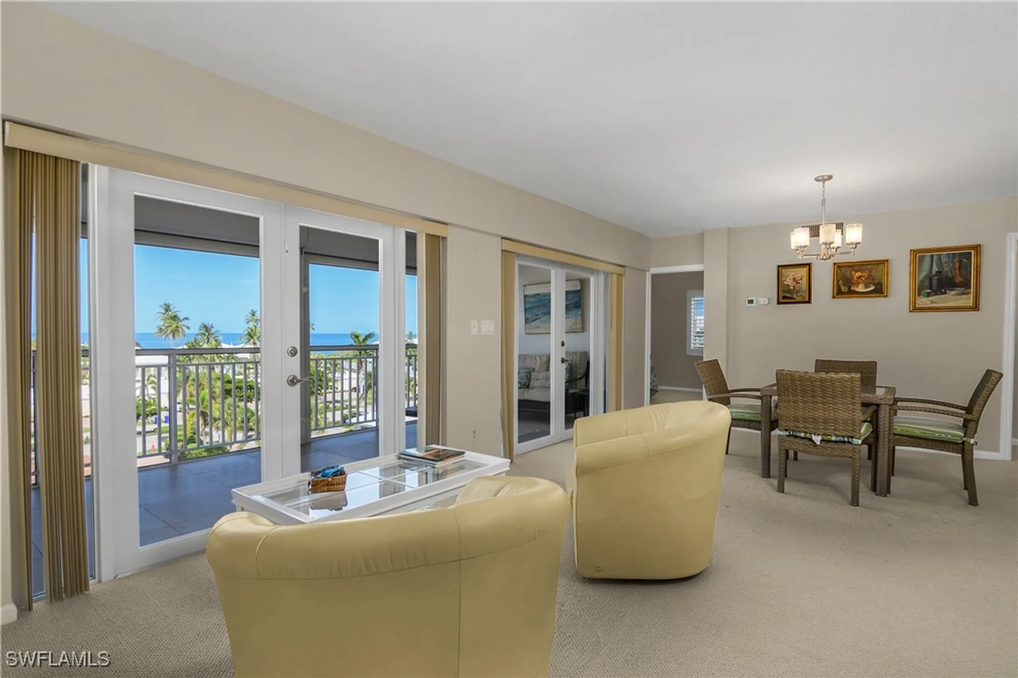 Property Slideshow image 21 of 41 | 2600 gulf shore blvd 52, Naples, FL, 34103