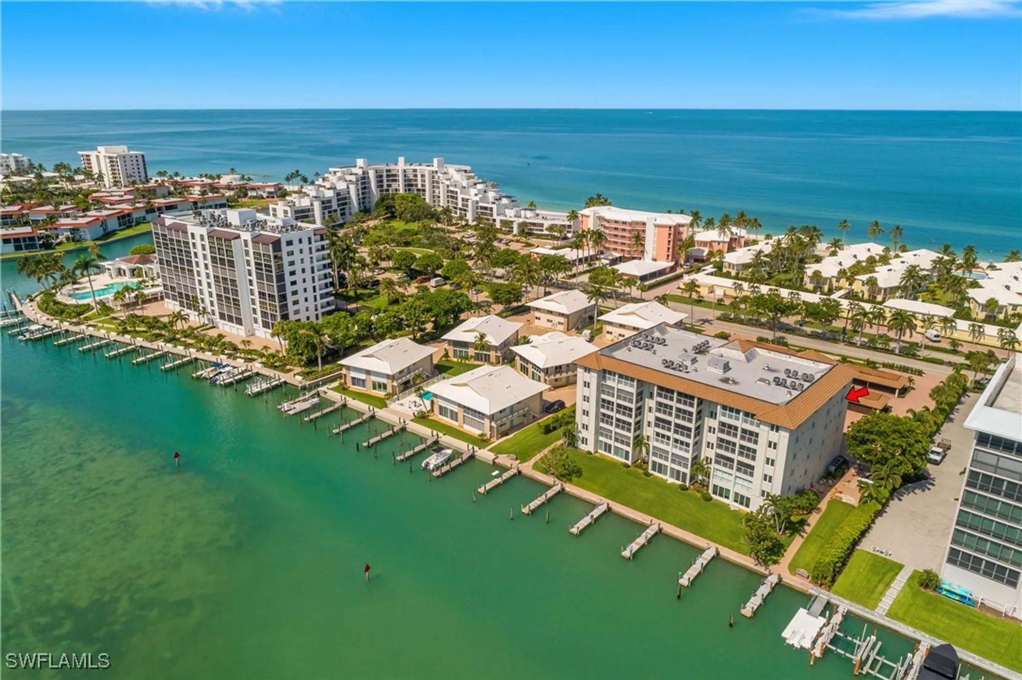 Property Slideshow image 37 of 41 | 2600 gulf shore blvd 52, Naples, FL, 34103