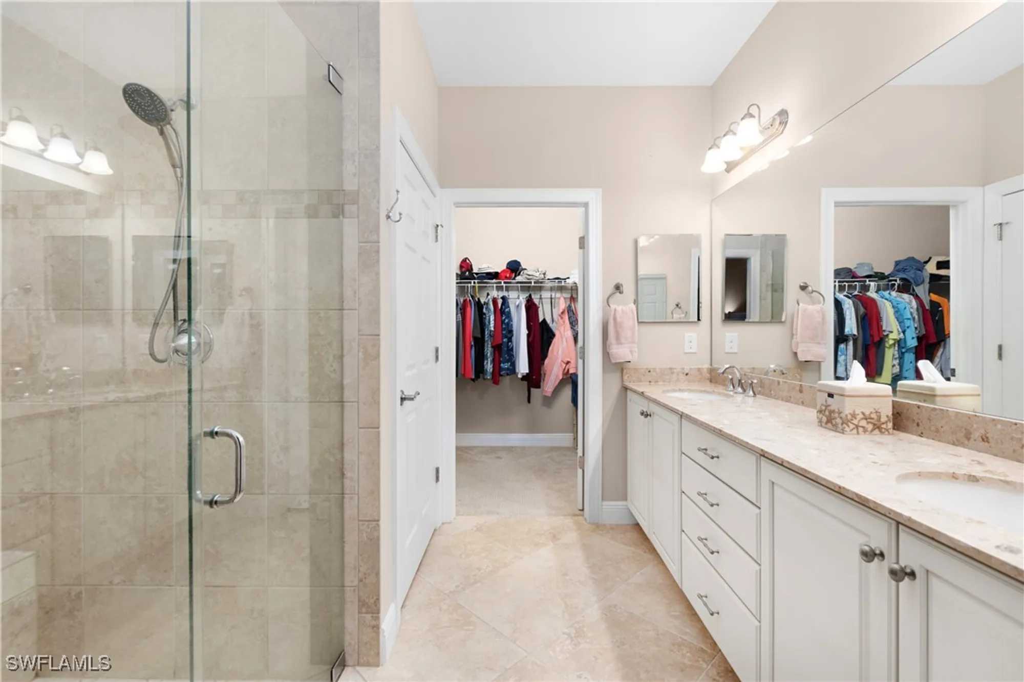 Property Slideshow image 17 of 40 | 10427 sirene way, Fort Myers, FL, 33913