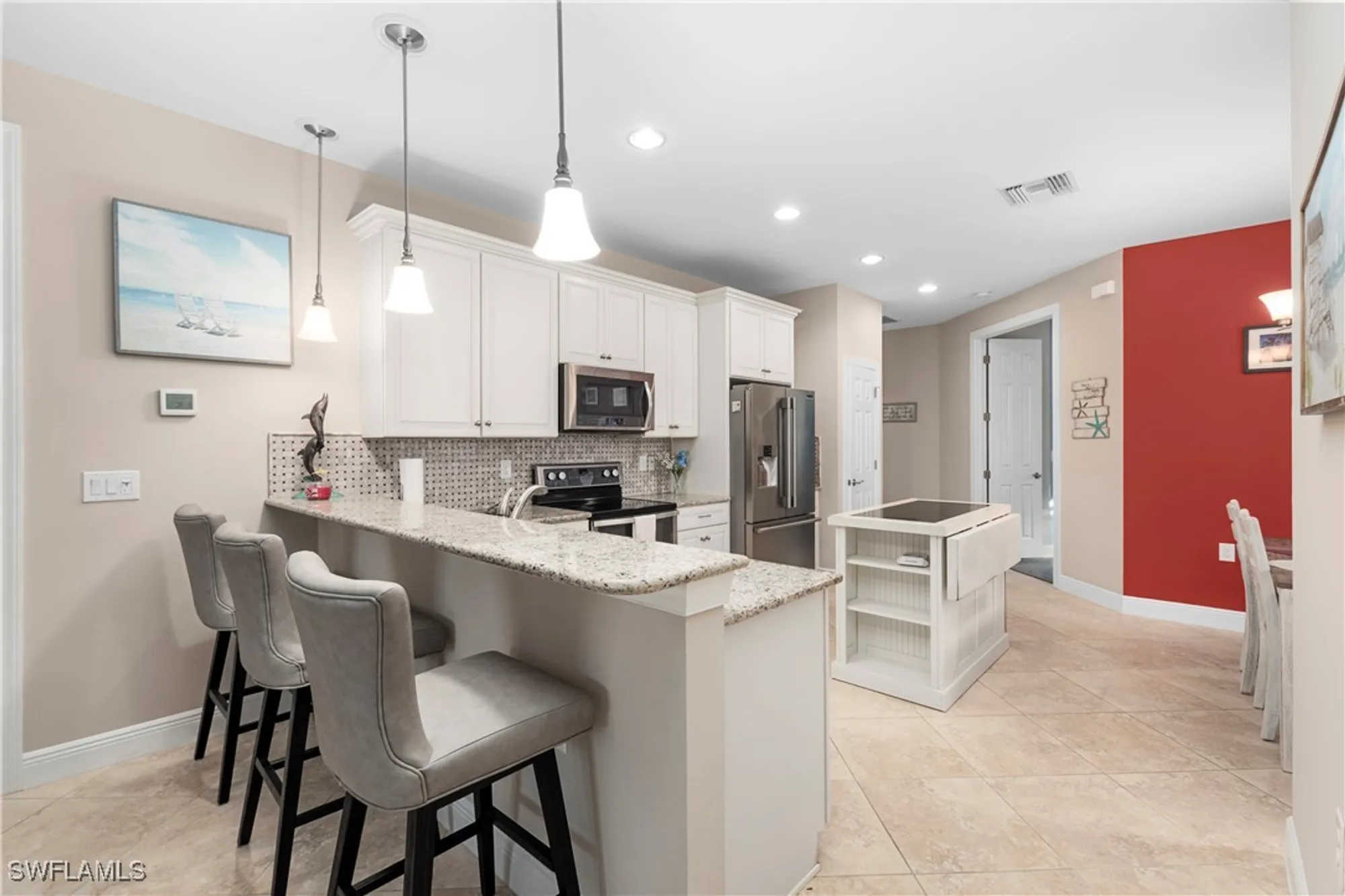 Property Slideshow image 10 of 40 | 10427 sirene way, Fort Myers, FL, 33913