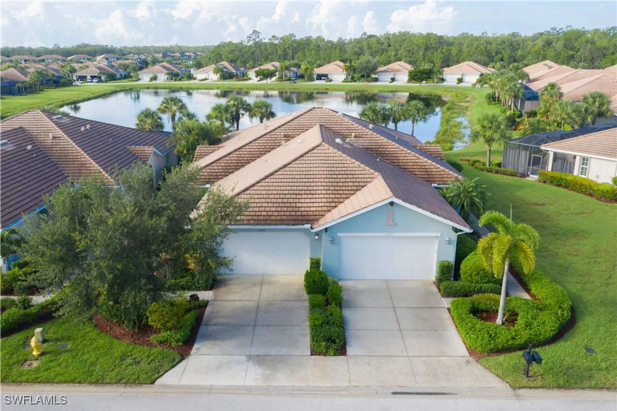 Property Slideshow image 22 of 40 | 10427 sirene way, Fort Myers, FL, 33913