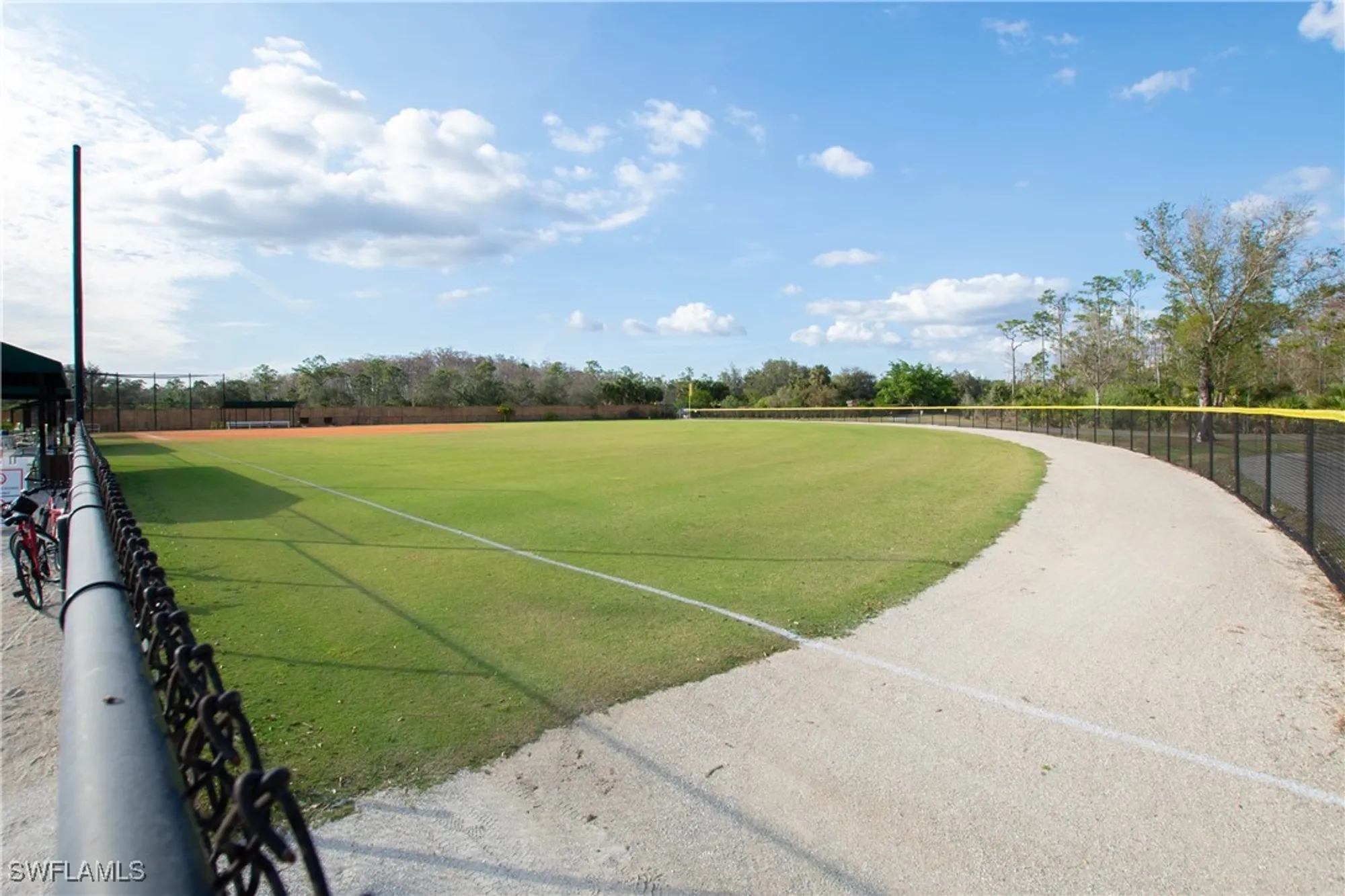 Property Slideshow image 37 of 40 | 10427 sirene way, Fort Myers, FL, 33913