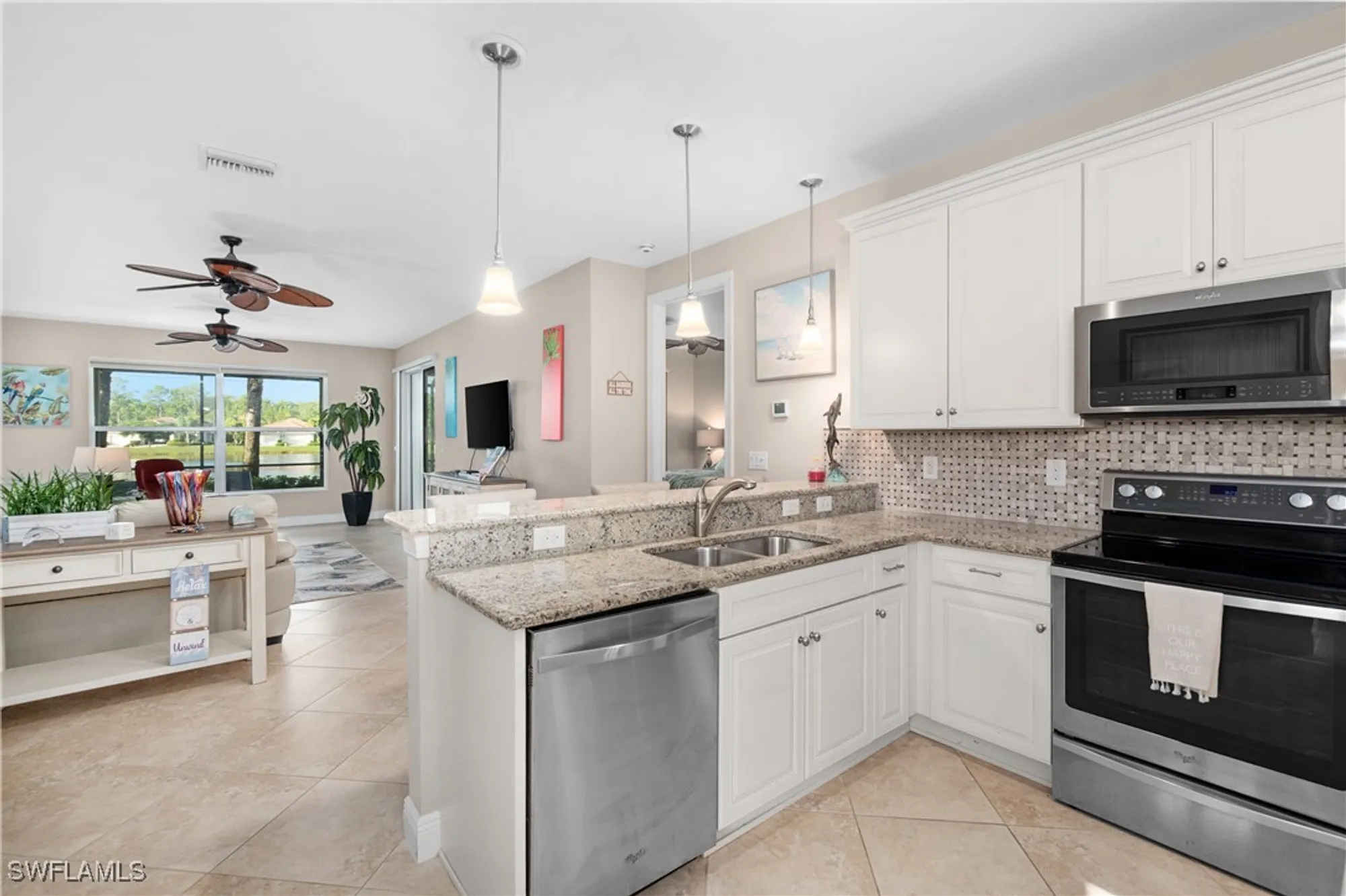 Property Slideshow image 4 of 40 | 10427 sirene way, Fort Myers, FL, 33913