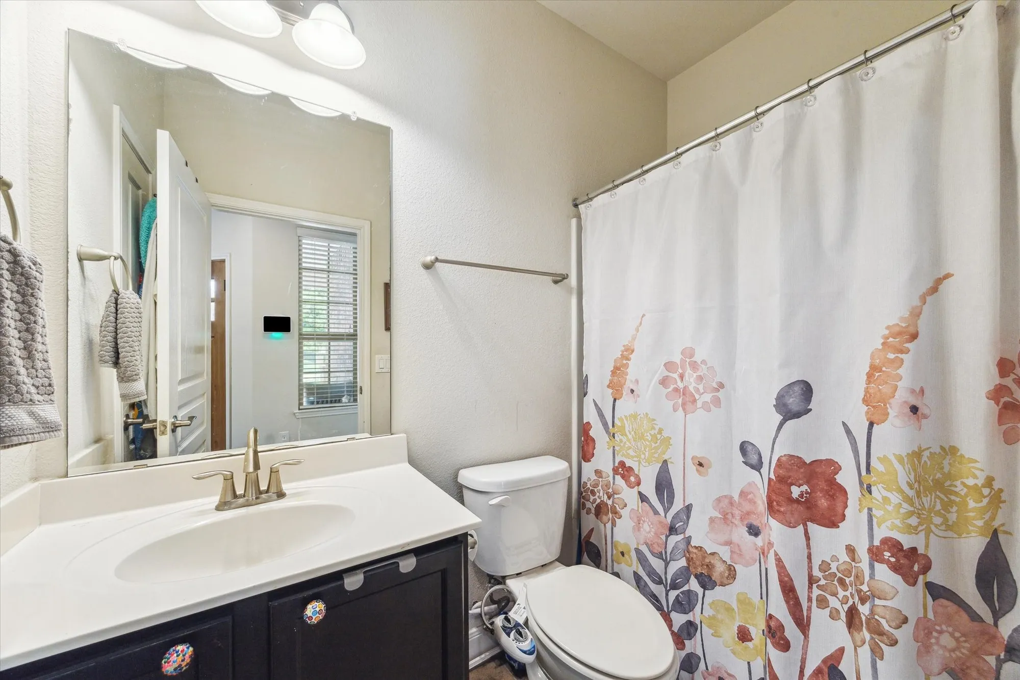 Property Slideshow image 16 of 20 | 3727 paper birch dr, Richmond, TX, 77469