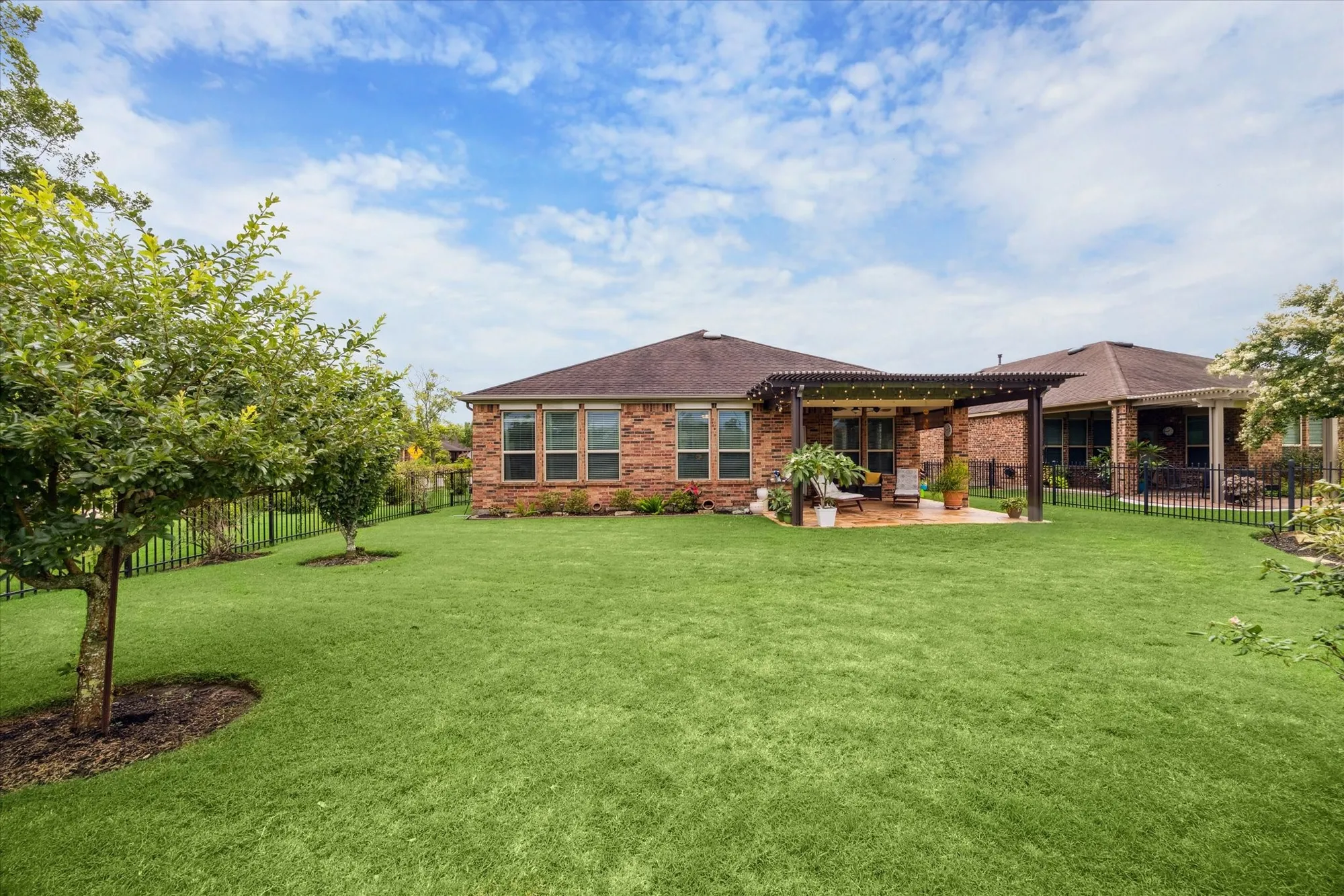 Property Slideshow image 18 of 20 | 3727 paper birch dr, Richmond, TX, 77469