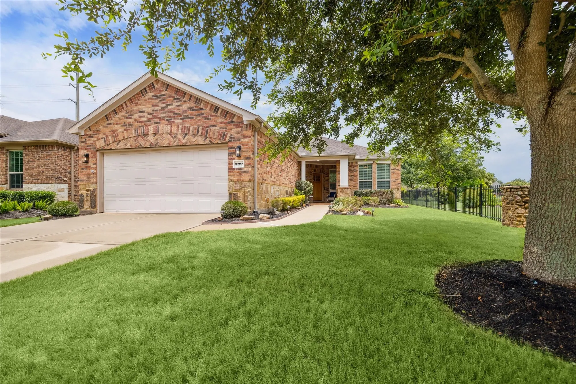 Property Slideshow image 1 of 20 | 3727 paper birch dr, Richmond, TX, 77469
