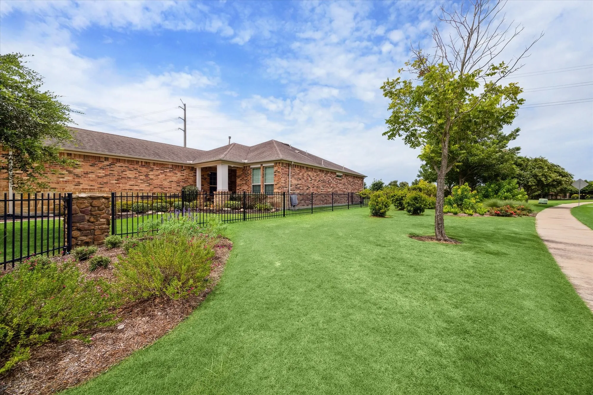 Property Slideshow image 20 of 20 | 3727 paper birch dr, Richmond, TX, 77469