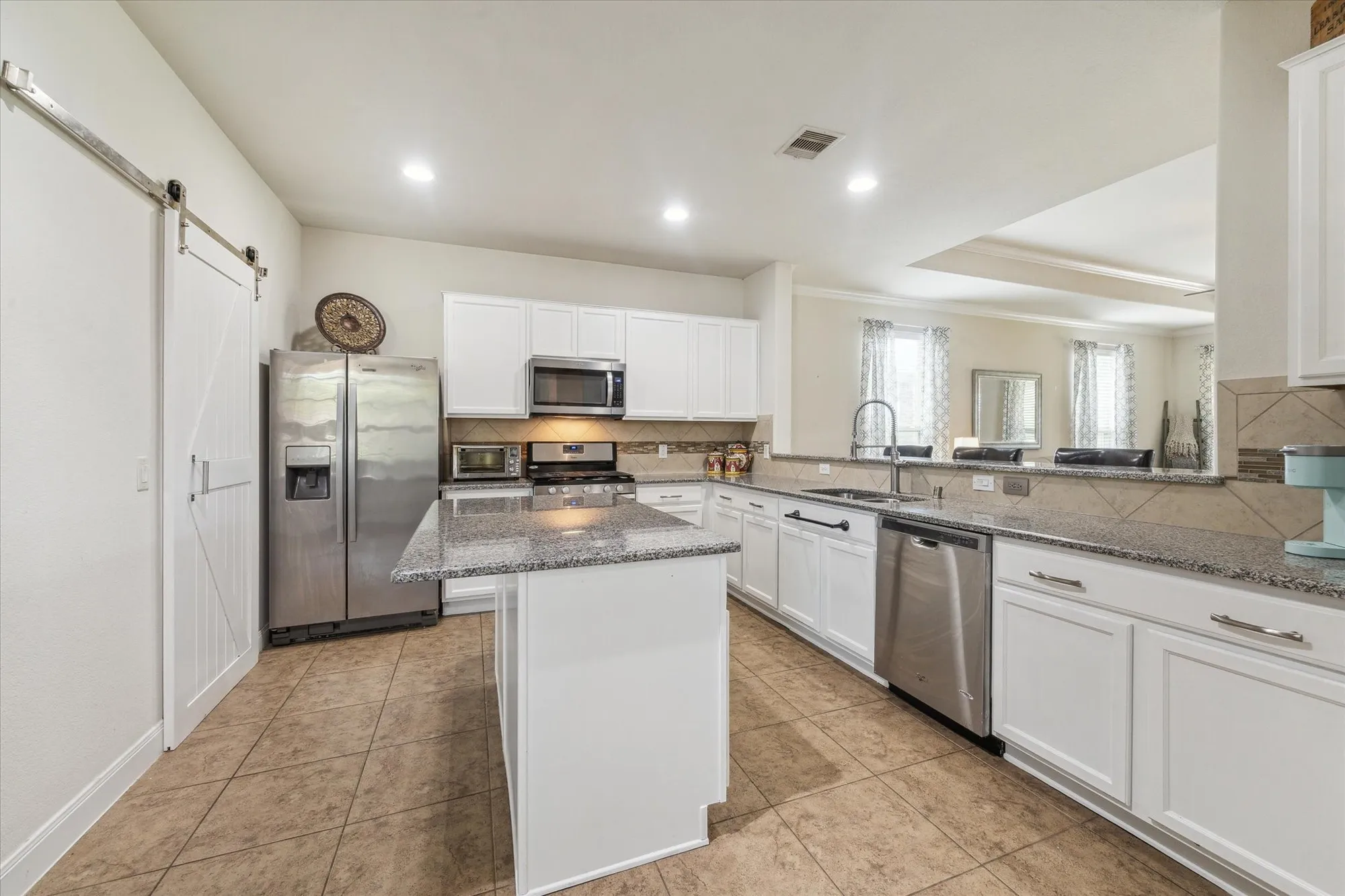 Property Slideshow image 4 of 20 | 3727 paper birch dr, Richmond, TX, 77469