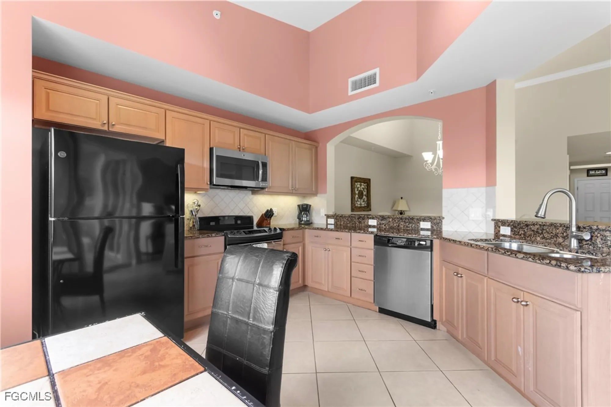 Property Slideshow image 11 of 44 | 10510 amiata way 402, Fort Myers, FL, 33913
