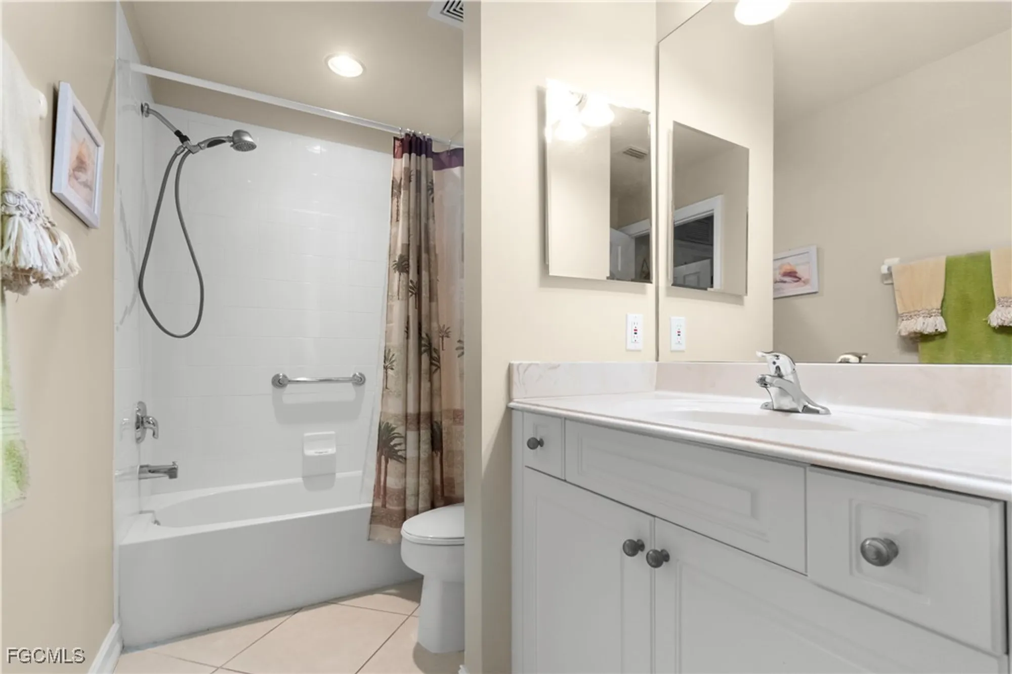 Property Slideshow image 20 of 44 | 10510 amiata way 402, Fort Myers, FL, 33913