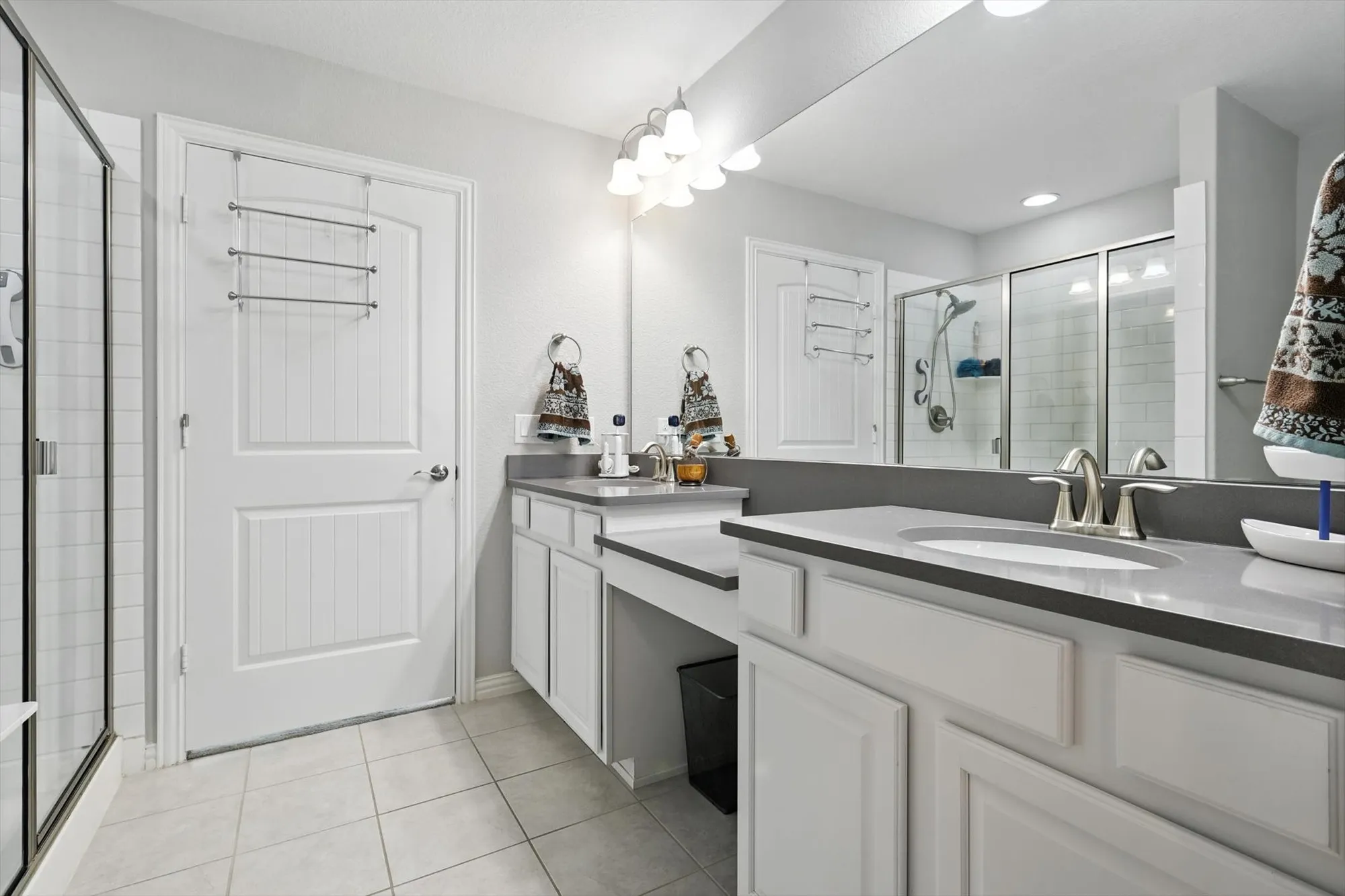 Property Slideshow image 20 of 33 | 808 freedom ln, Aubrey, TX, 76227