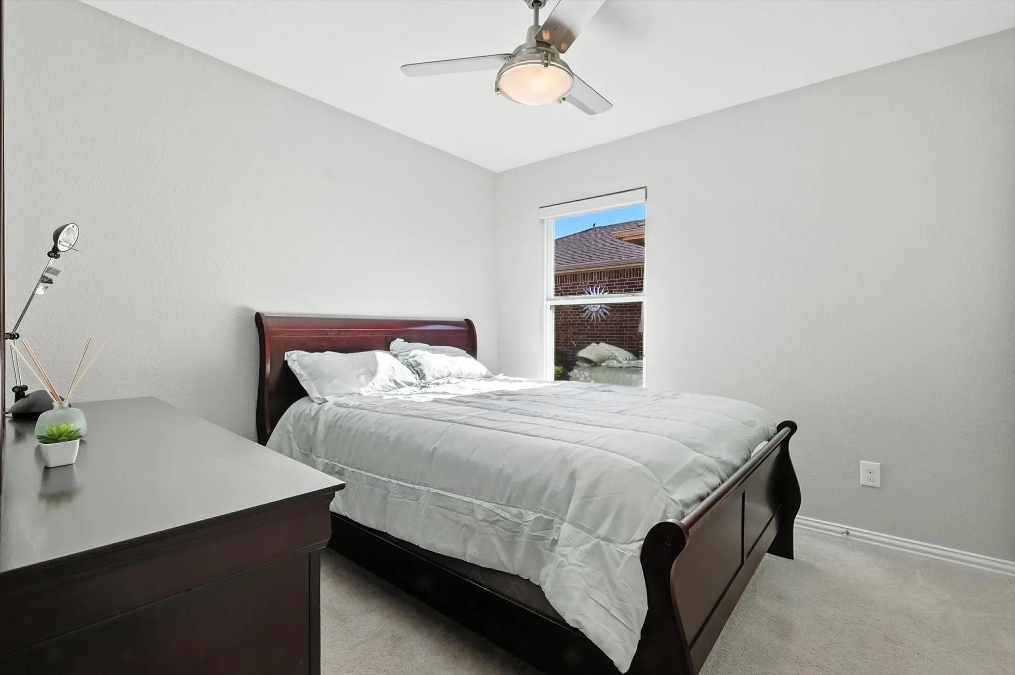 Property Slideshow image 23 of 33 | 808 freedom ln, Aubrey, TX, 76227