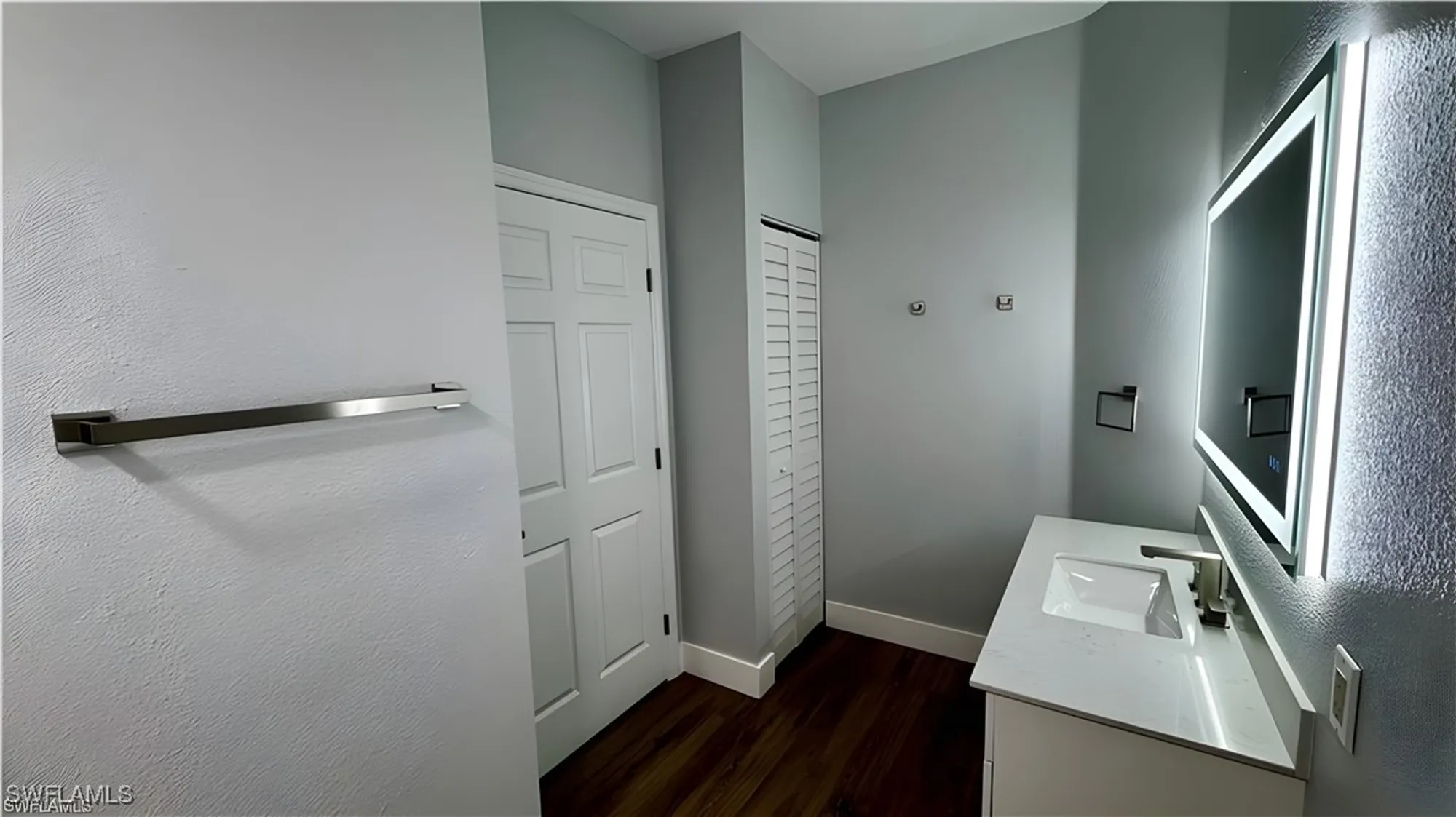 Property Slideshow image 29 of 49 | 11530 villa gdn 1101, Fort Myers, FL, 33913