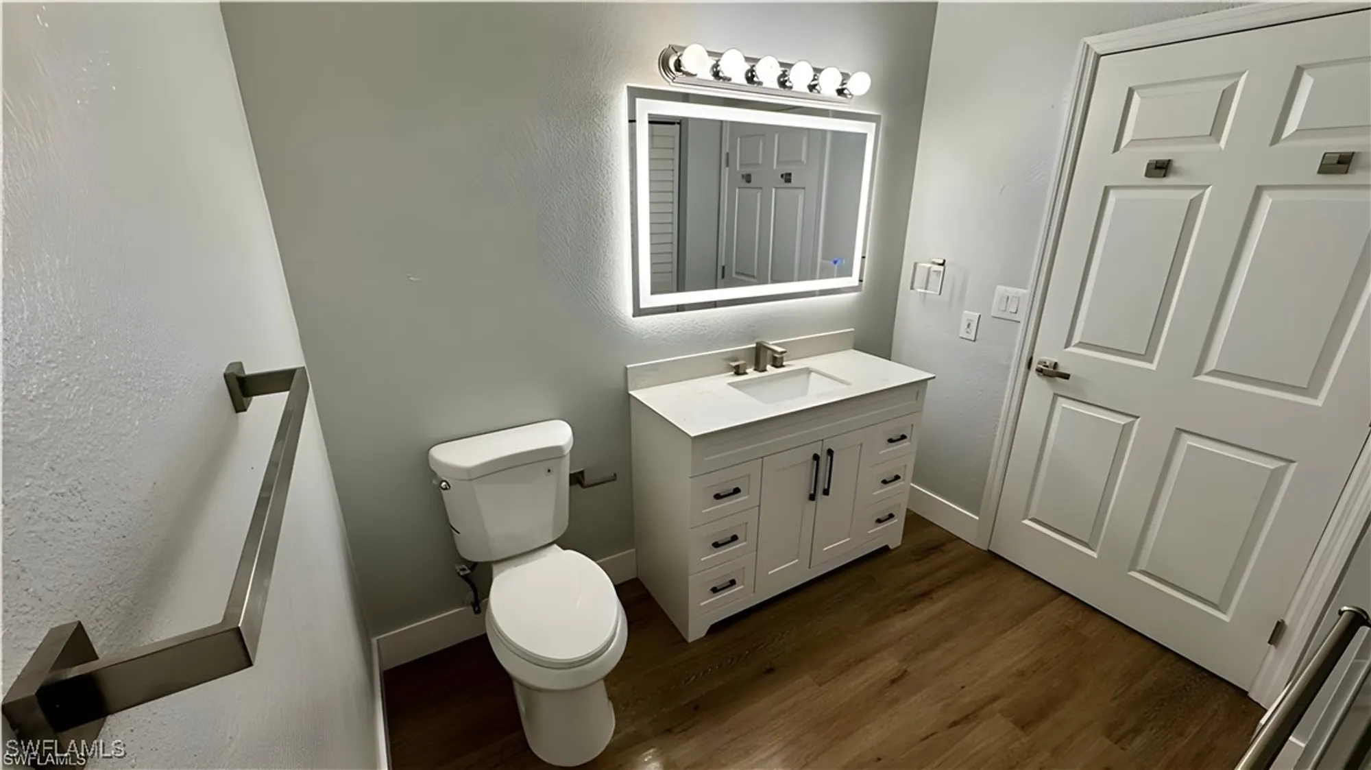 Property Slideshow image 30 of 49 | 11530 villa gdn 1101, Fort Myers, FL, 33913