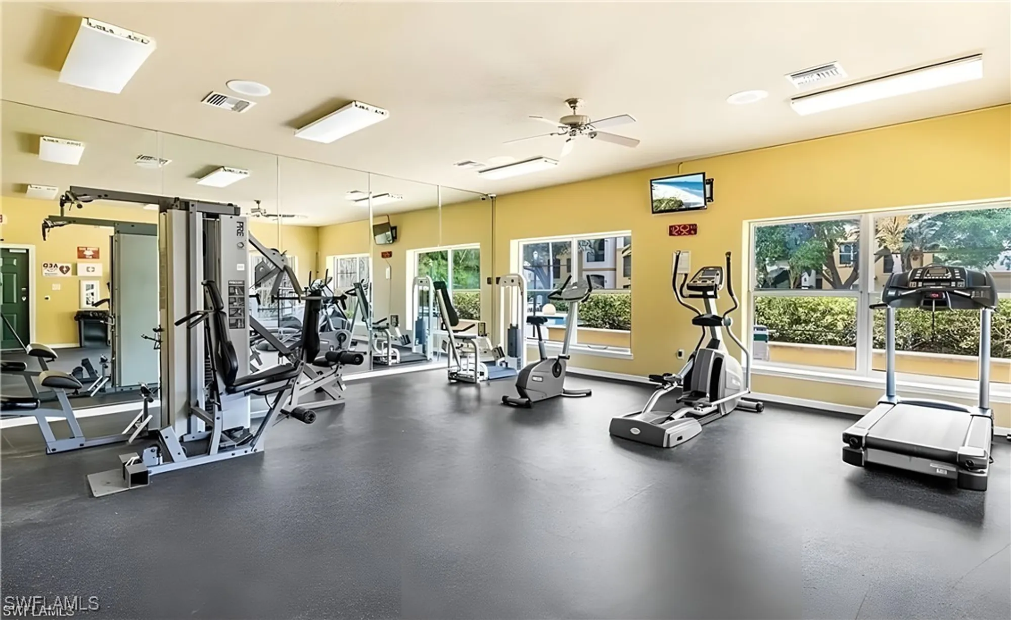 Property Slideshow image 48 of 49 | 11530 villa gdn 1101, Fort Myers, FL, 33913
