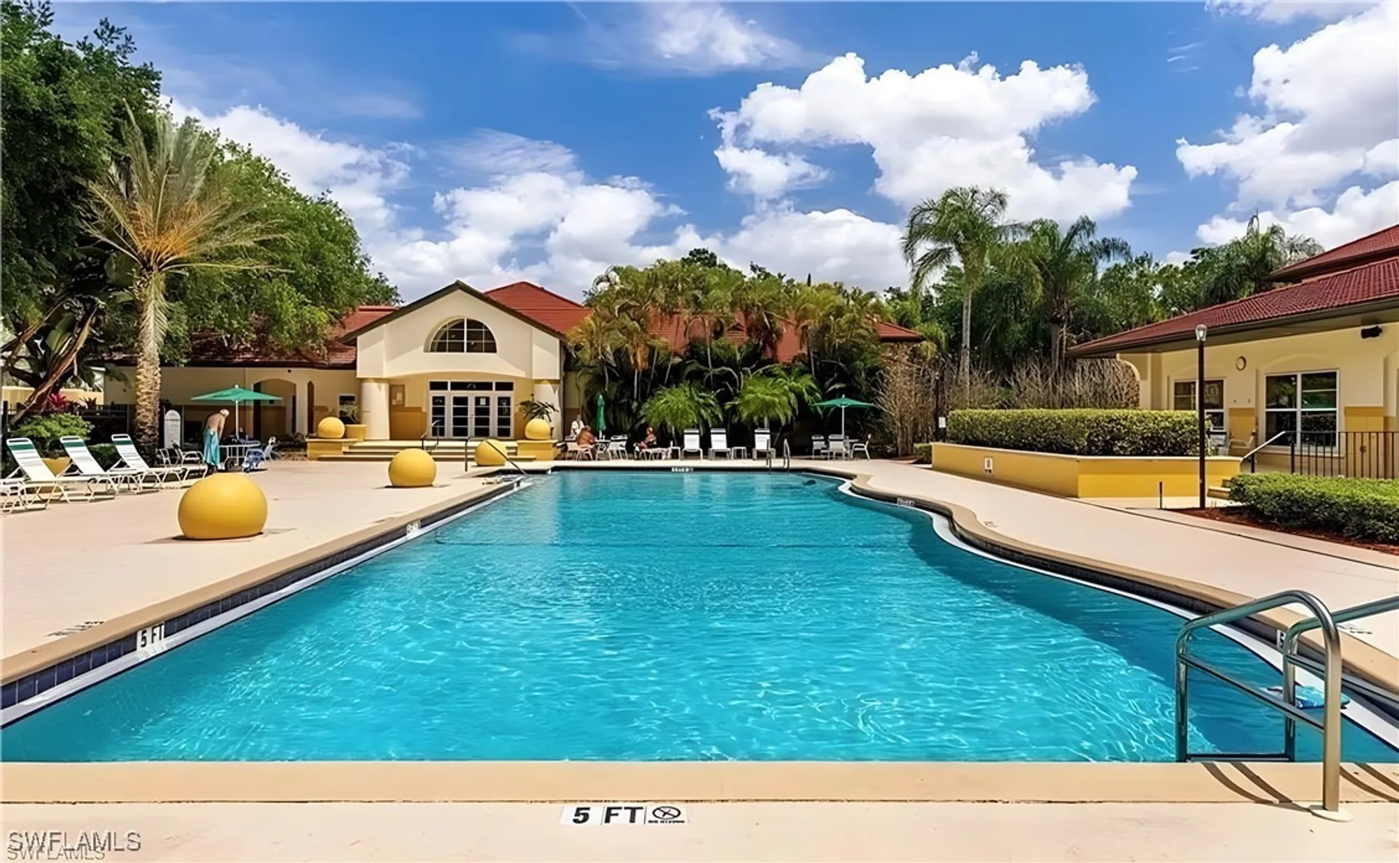 Property Slideshow image 43 of 49 | 11530 villa gdn 1101, Fort Myers, FL, 33913