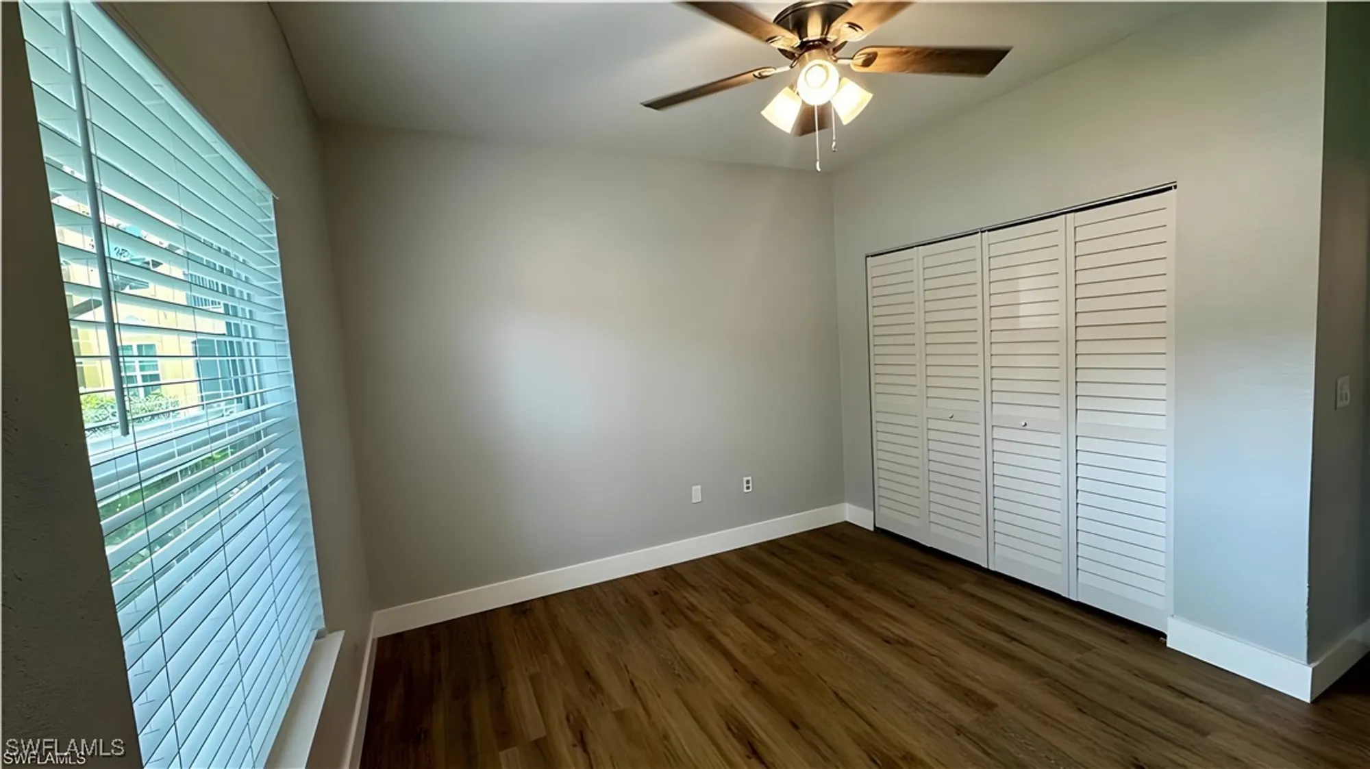 Property Slideshow image 5 of 49 | 11530 villa gdn 1101, Fort Myers, FL, 33913