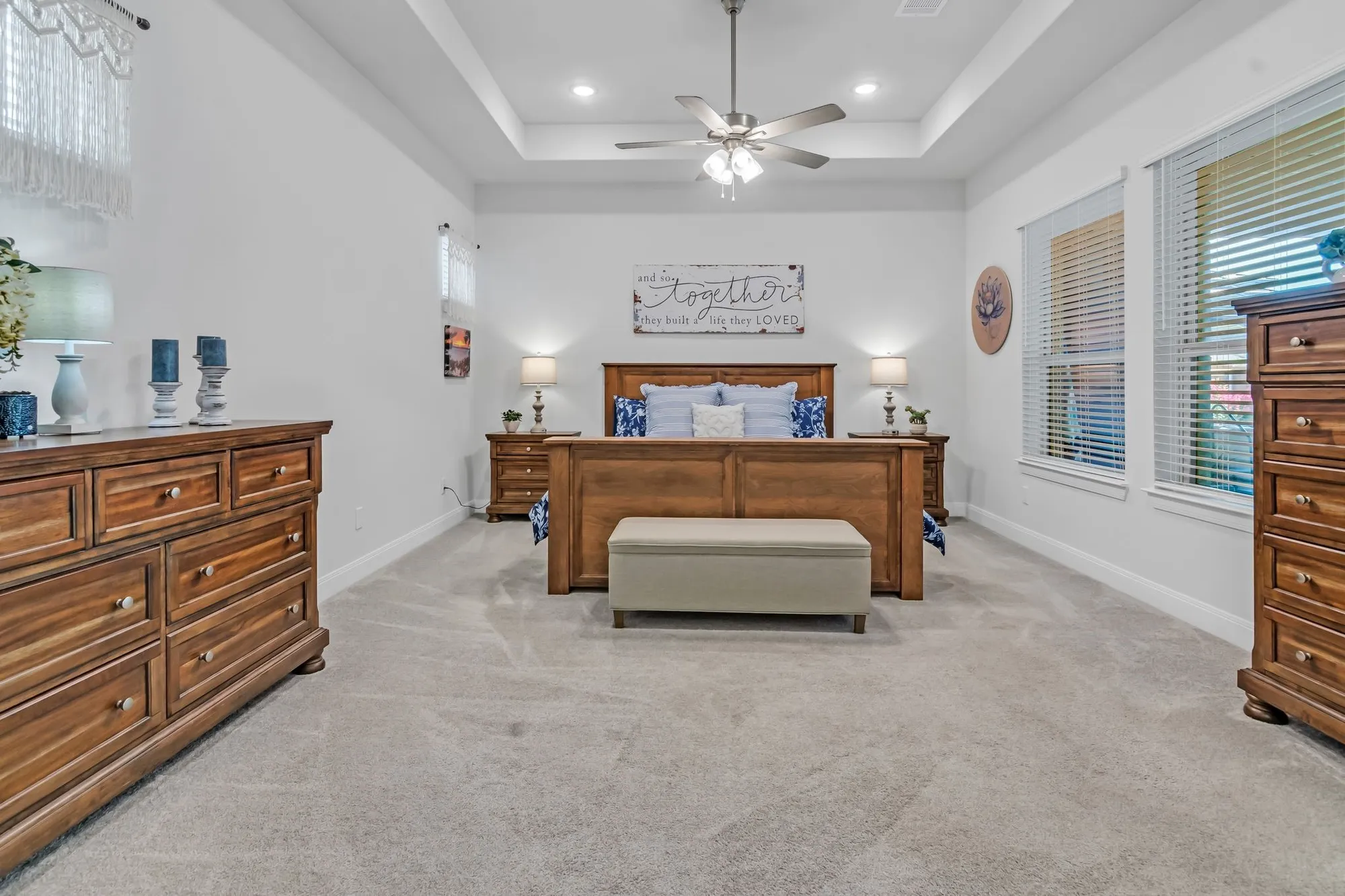 Property Slideshow image 20 of 39 | 4818 emerald grv, Arlington, TX, 76005