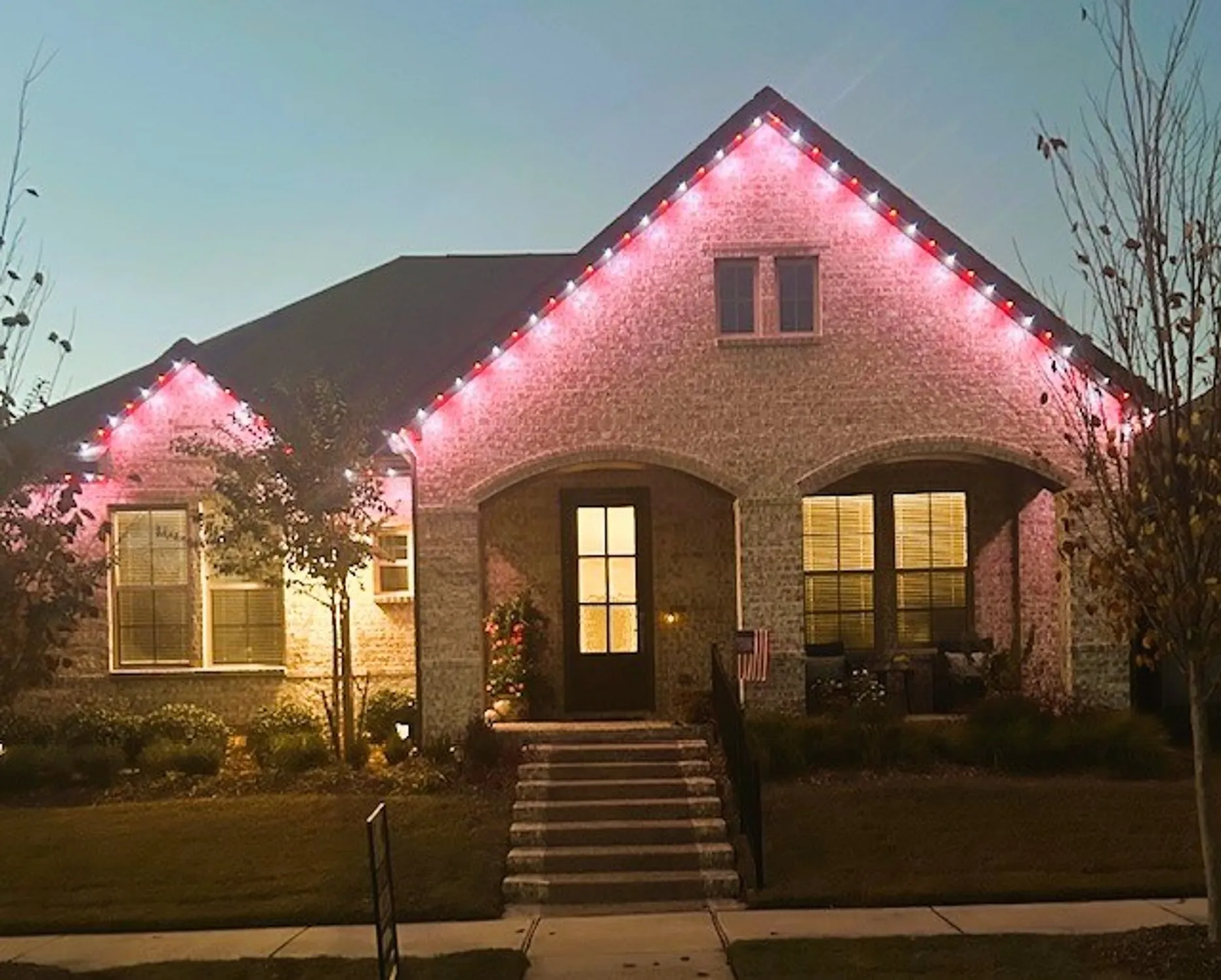 Property Slideshow image 7 of 39 | 4818 emerald grv, Arlington, TX, 76005