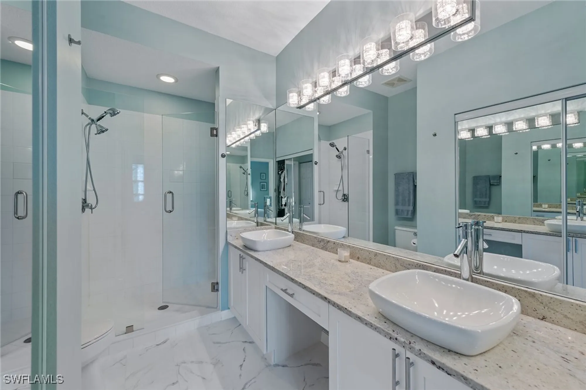 Property Slideshow image 15 of 43 | 8305 whisper trace way 202, Naples, FL, 34114