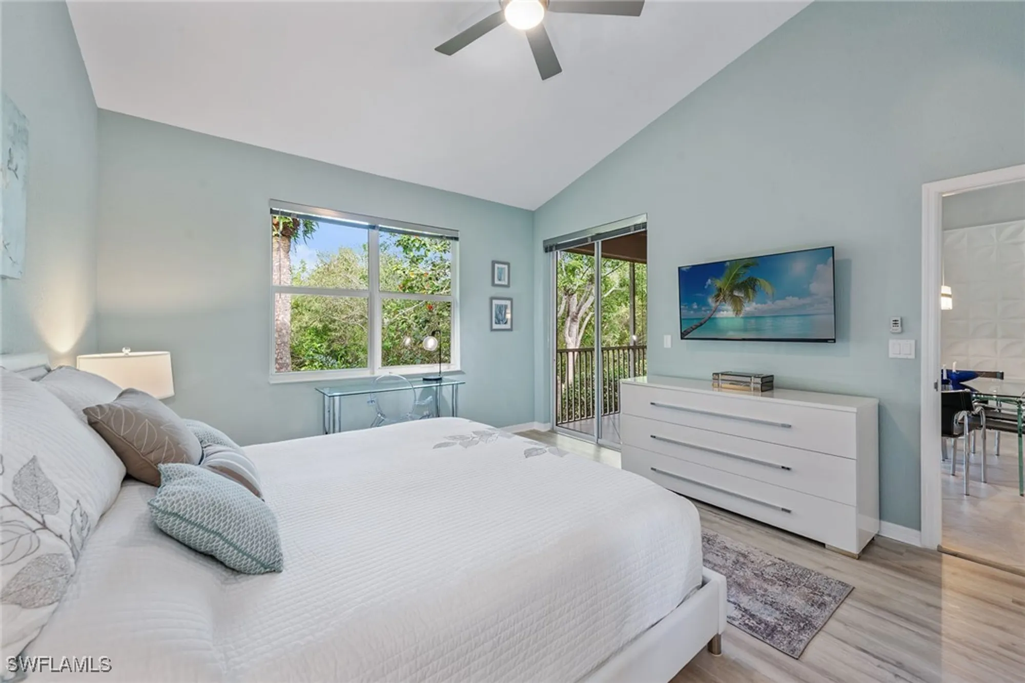 Property Slideshow image 13 of 43 | 8305 whisper trace way 202, Naples, FL, 34114