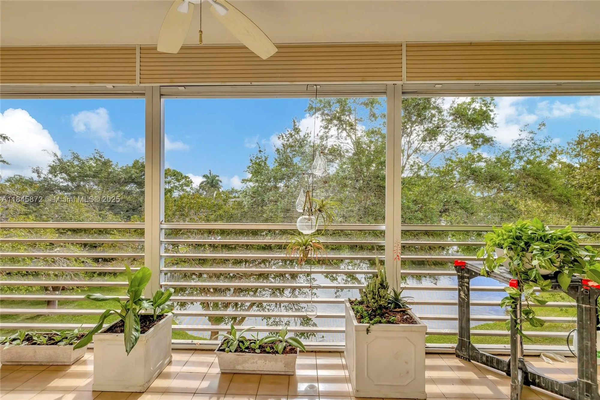 Property Slideshow image 20 of 31 | 2101 lucaya bnd e3, Coconut Creek, FL, 33066